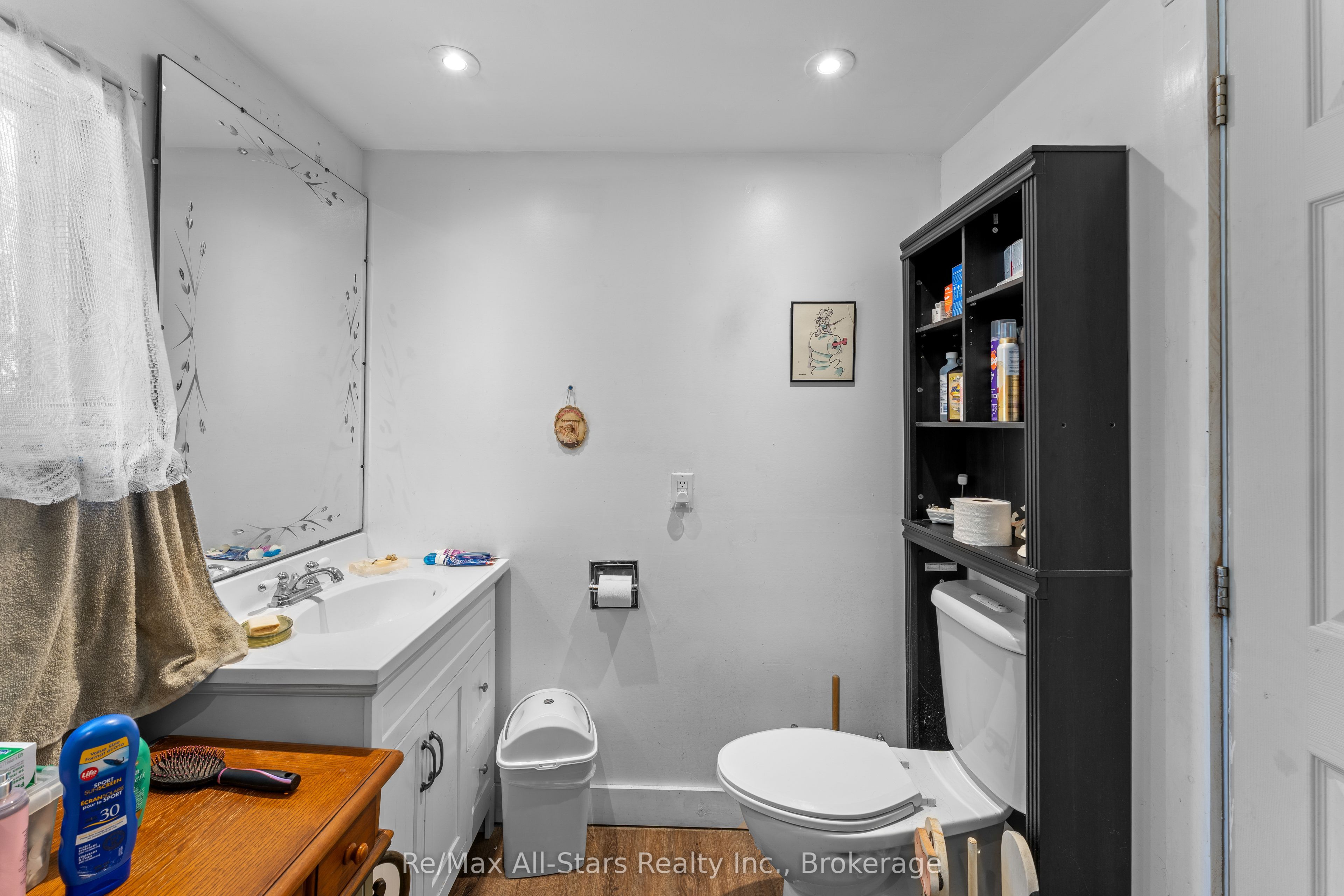 2170 Buckslide Road Property Photo 9