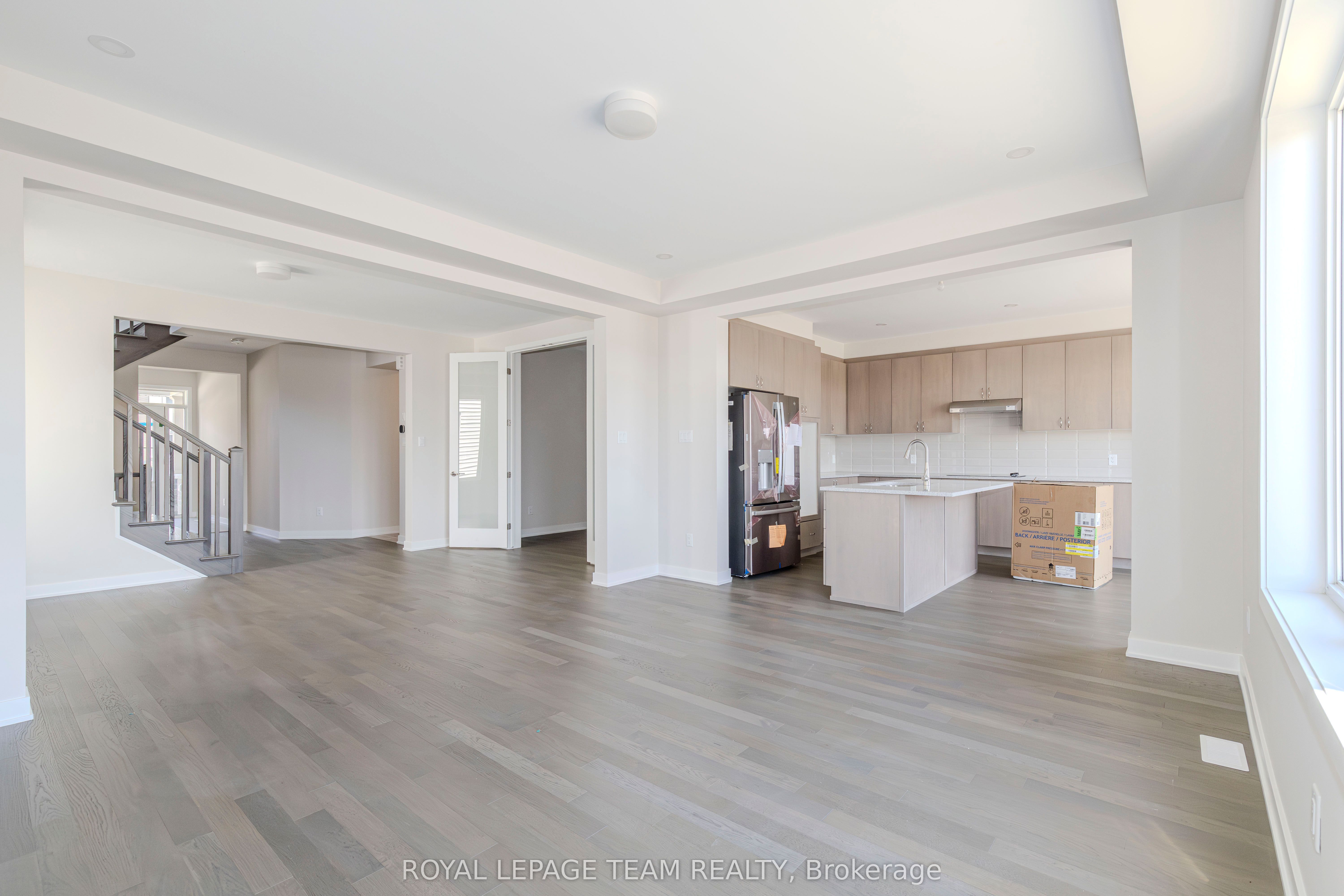 475 Meynell Road E Property Photo 4