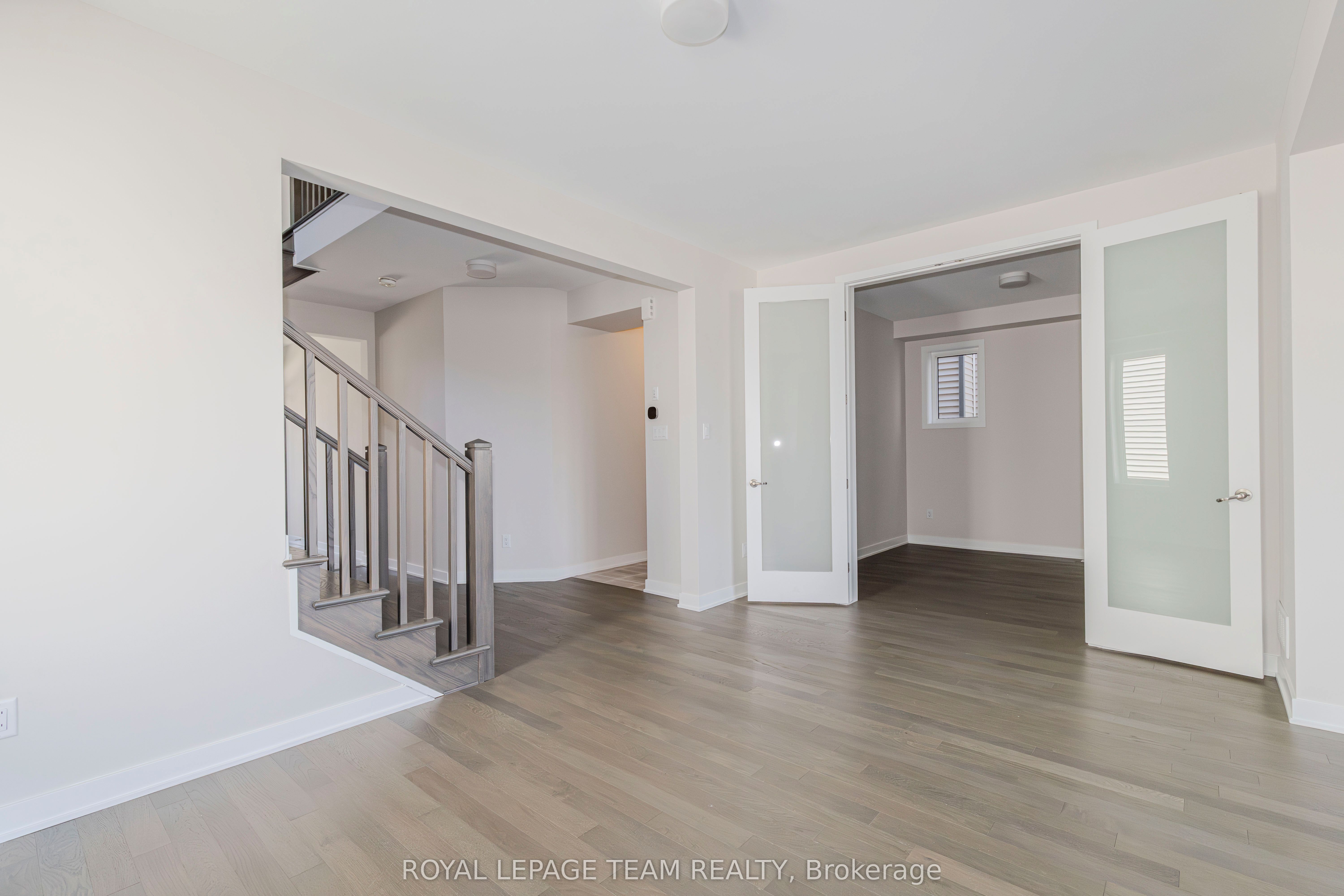 475 Meynell Road E Property Photo 9