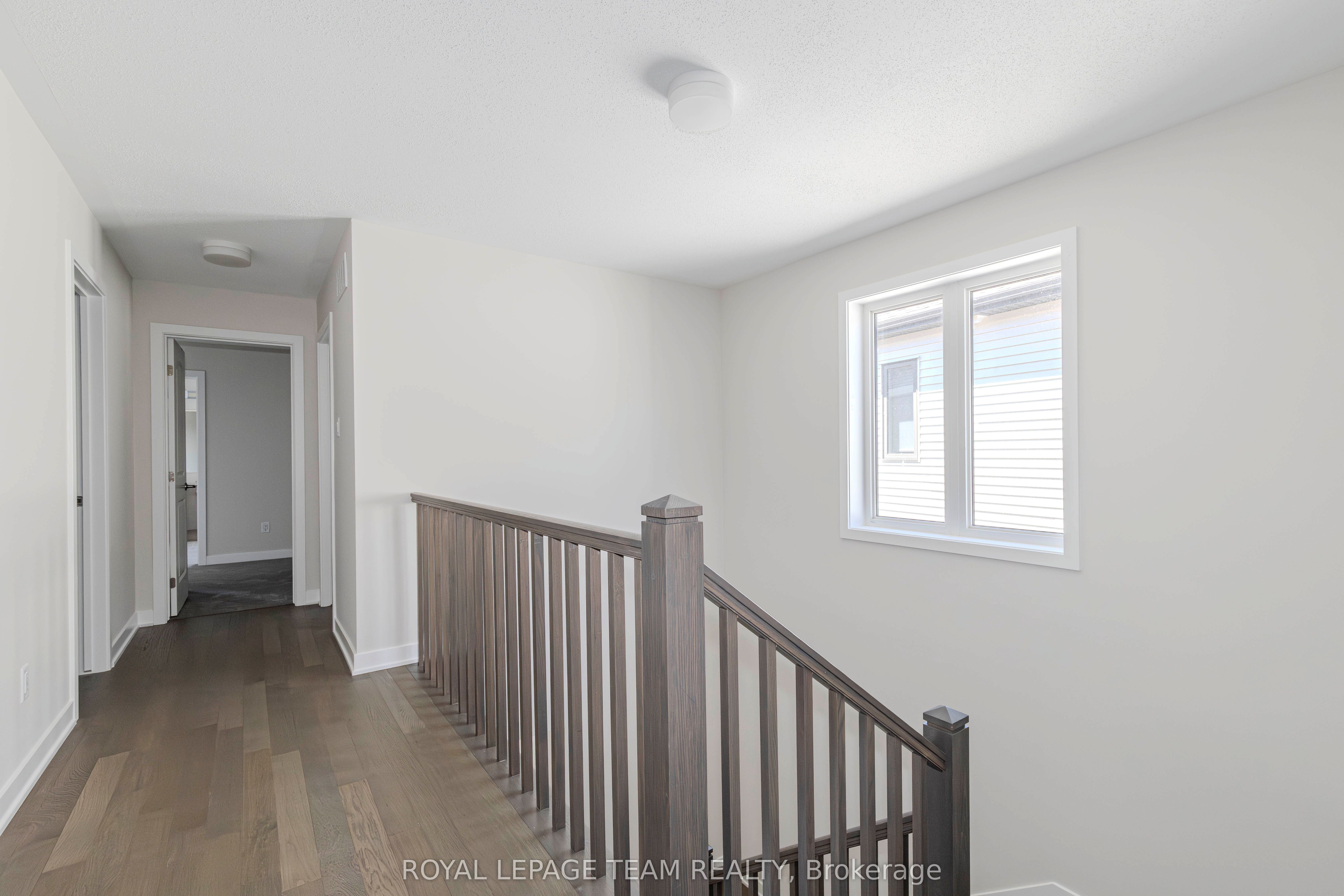 475 Meynell Road E Property Photo 23