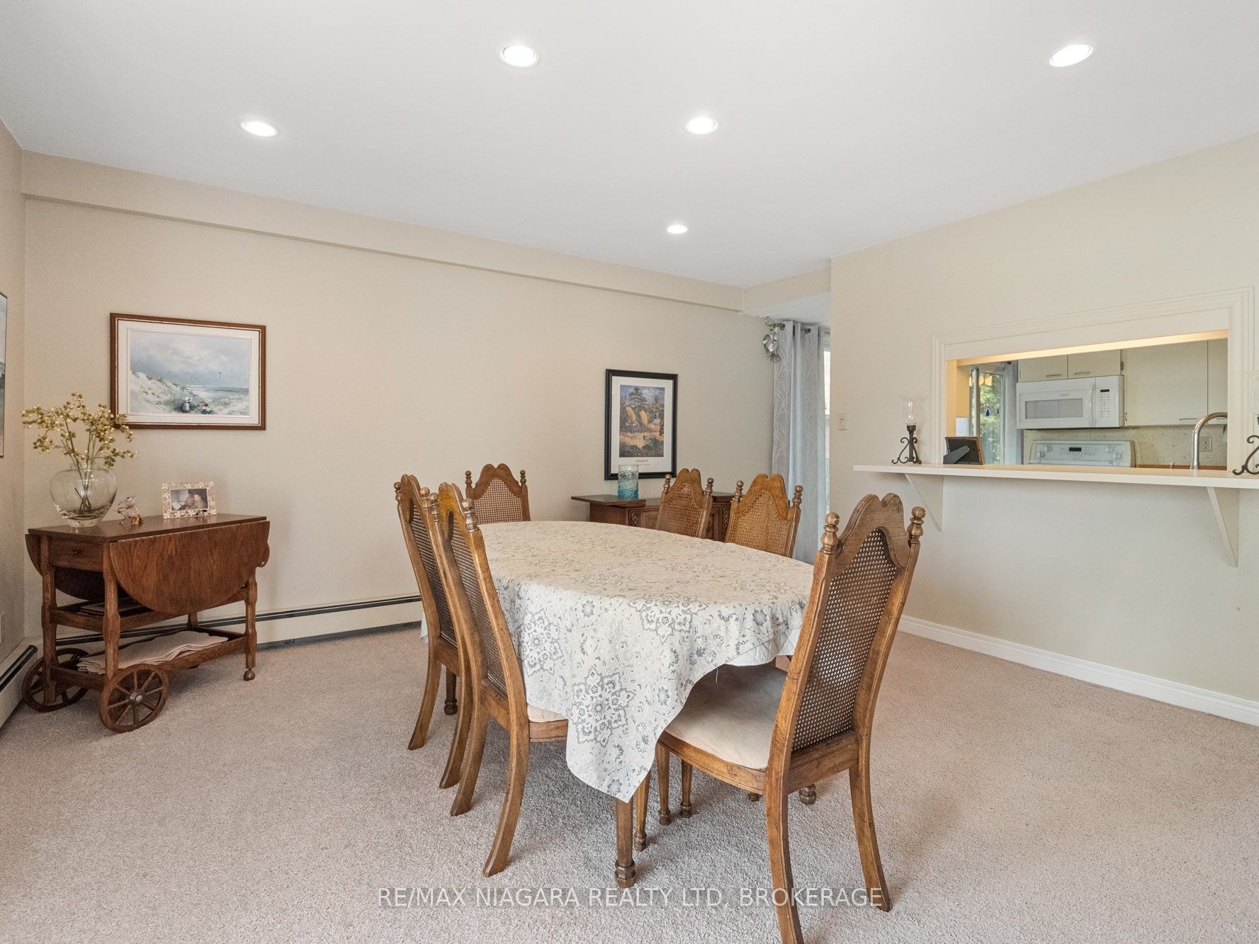 735 Niagara Boulevard Property Photo 17