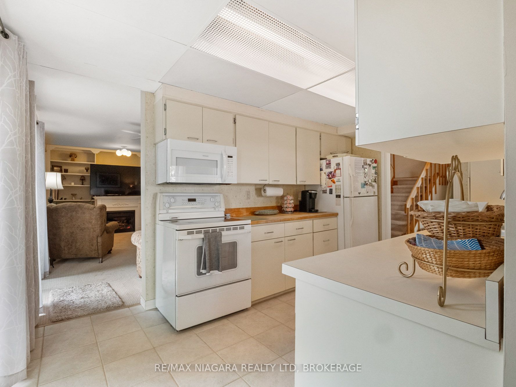 735 Niagara Boulevard Property Photo 20