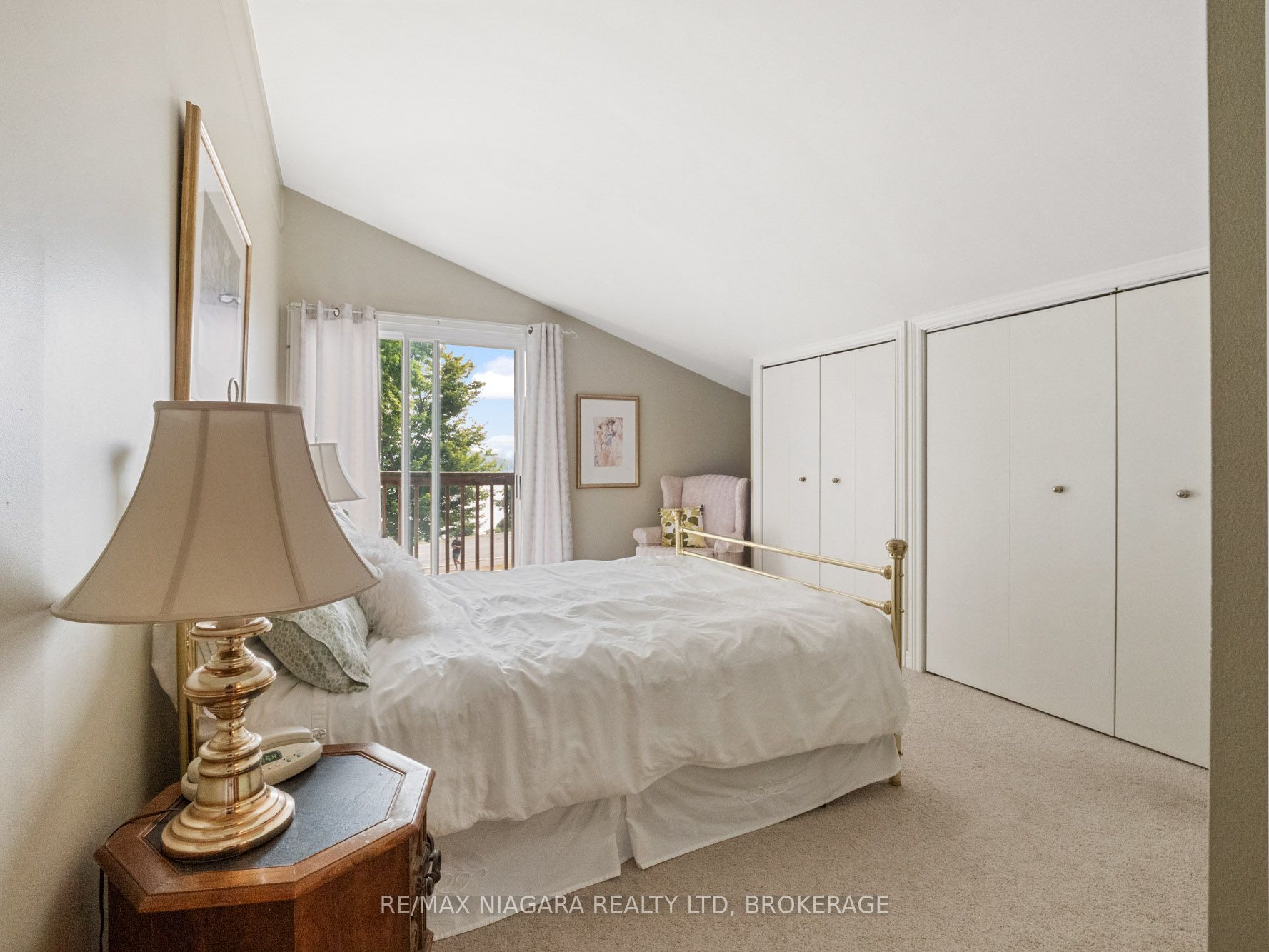 735 Niagara Boulevard Property Photo 26