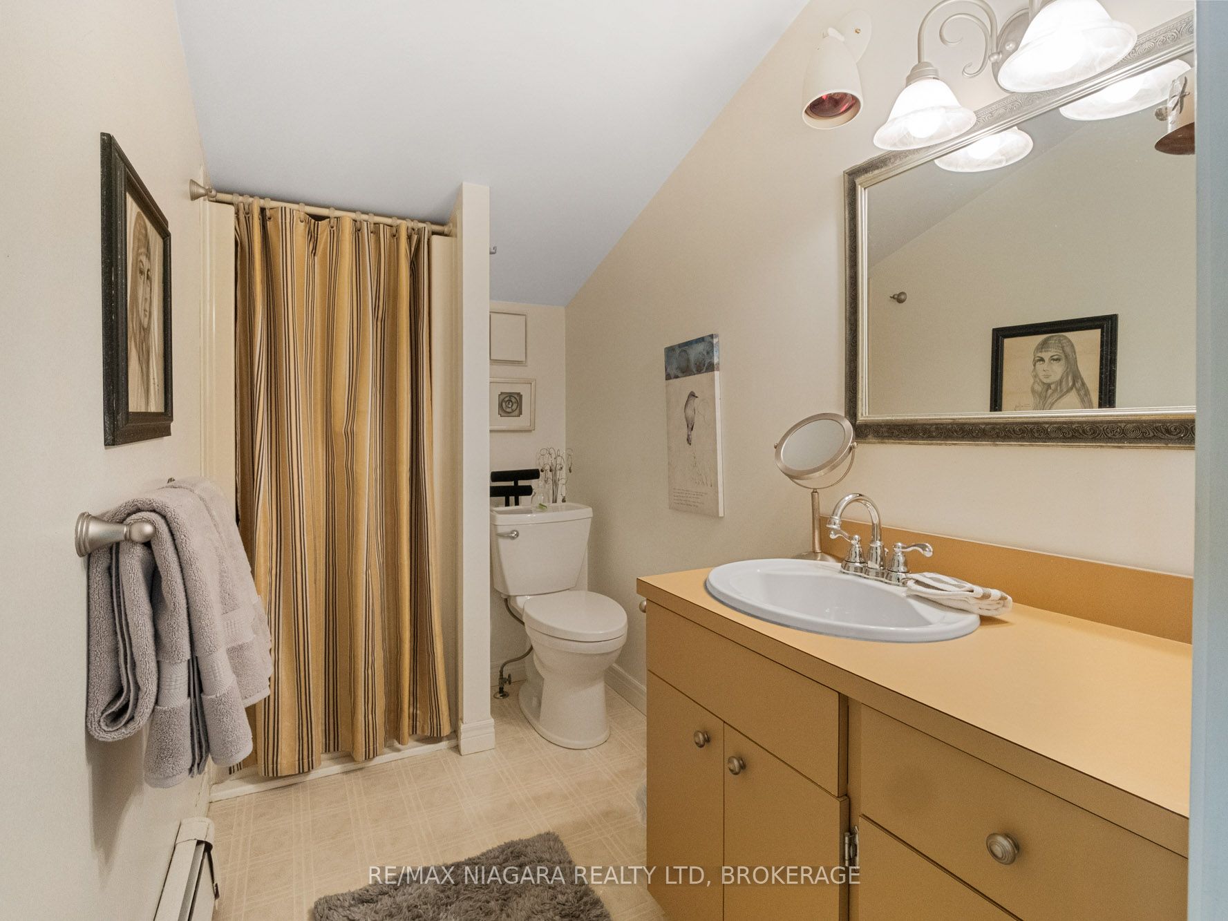 735 Niagara Boulevard Property Photo 27