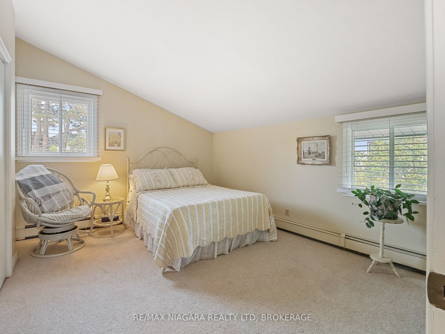 735 Niagara Boulevard Property Photo 29
