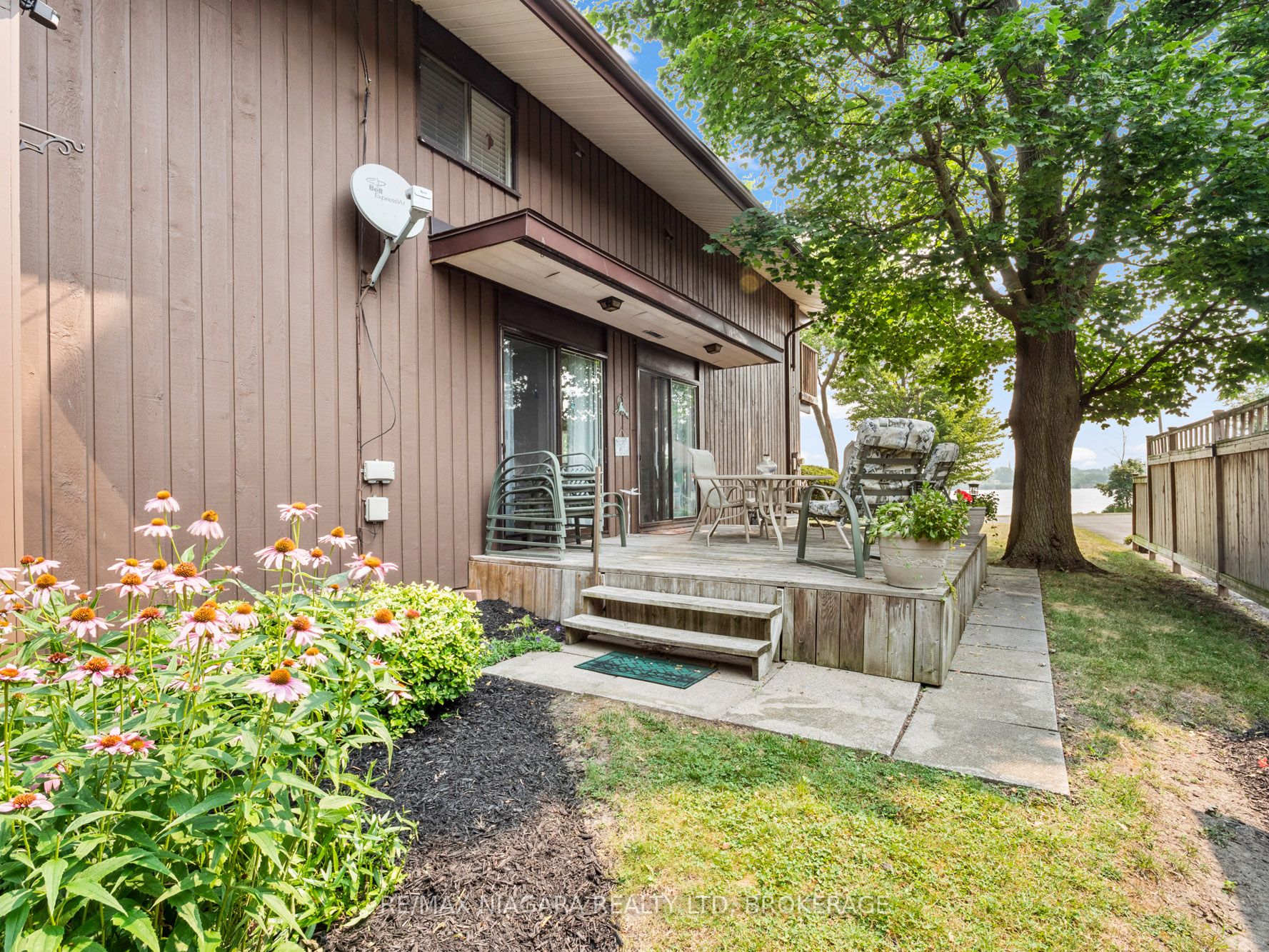 735 Niagara Boulevard Property Photo 35