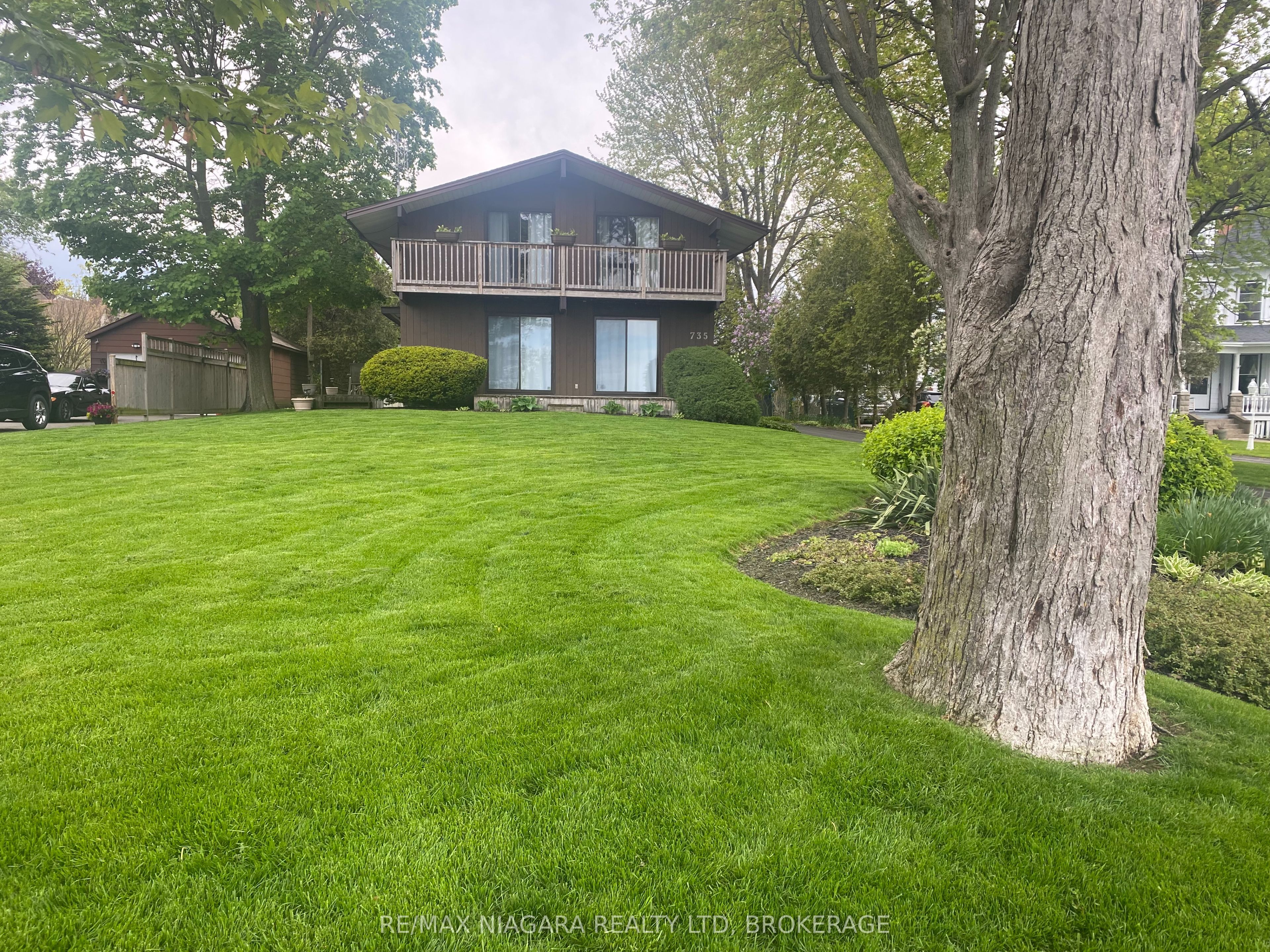 735 Niagara Boulevard Property Photo 50