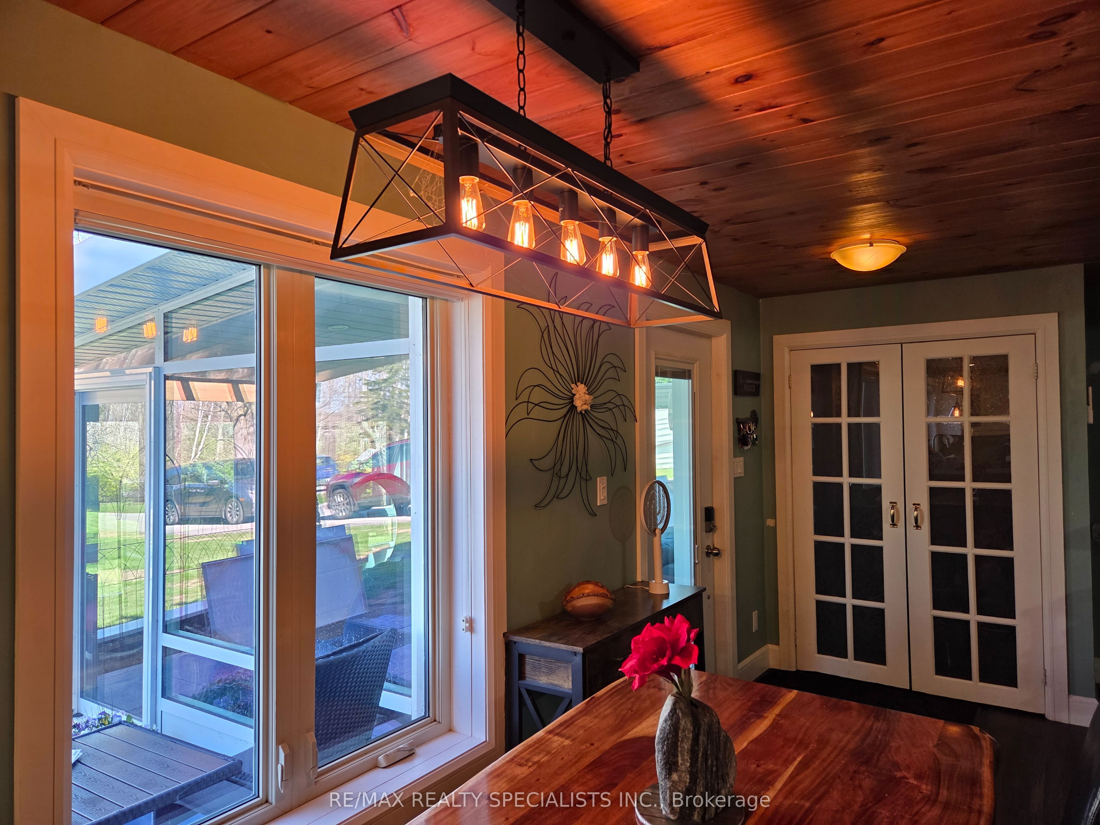 112 Indian Road Property Photo 12