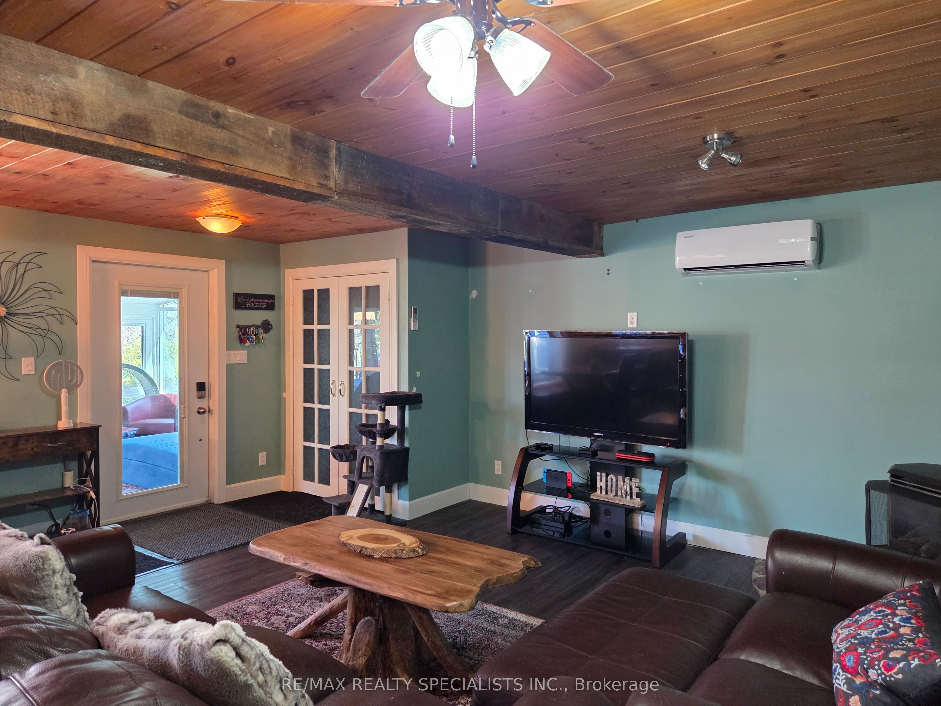 112 Indian Road Property Photo 17