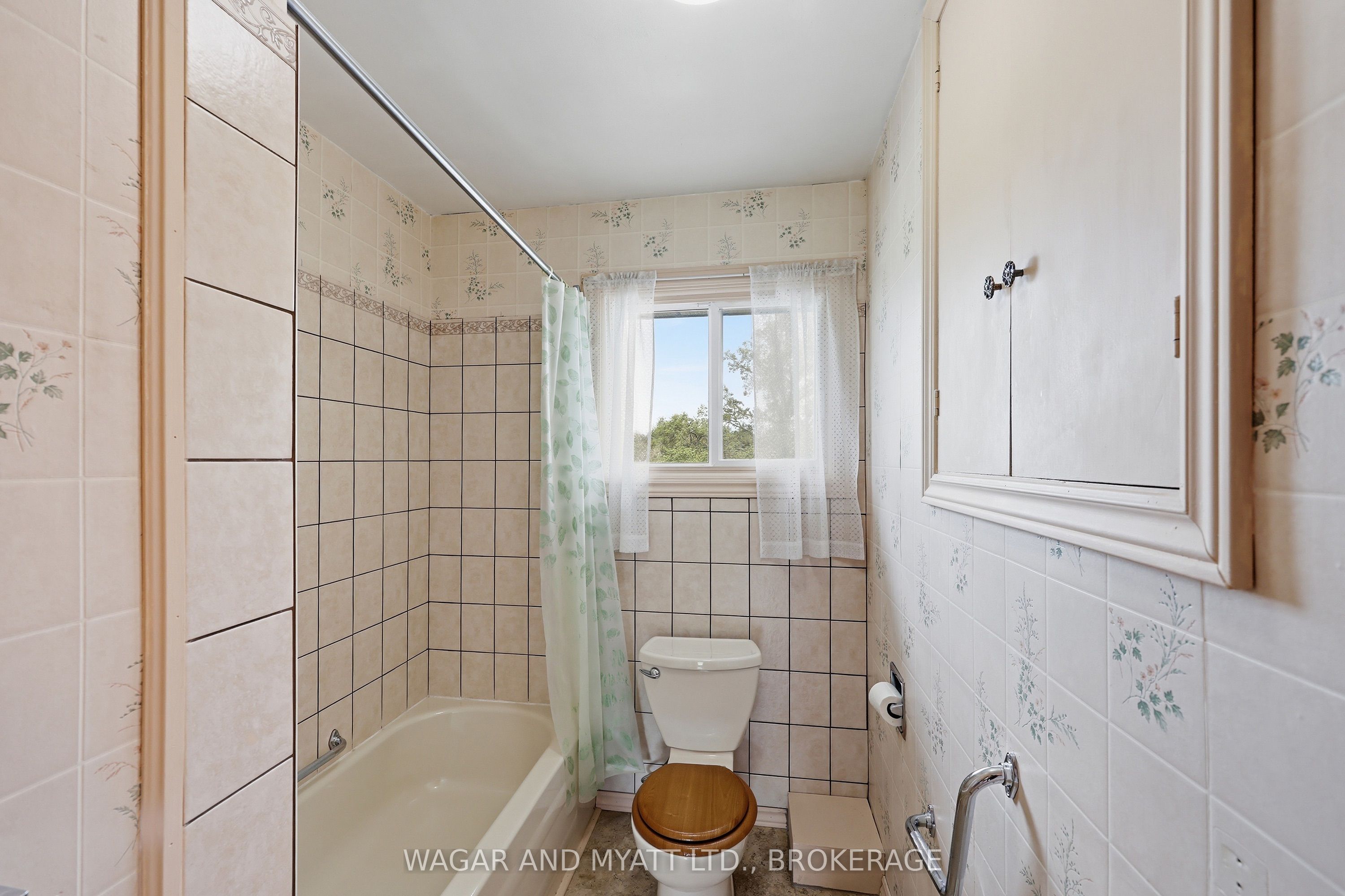 87 River Road Property Photo 35