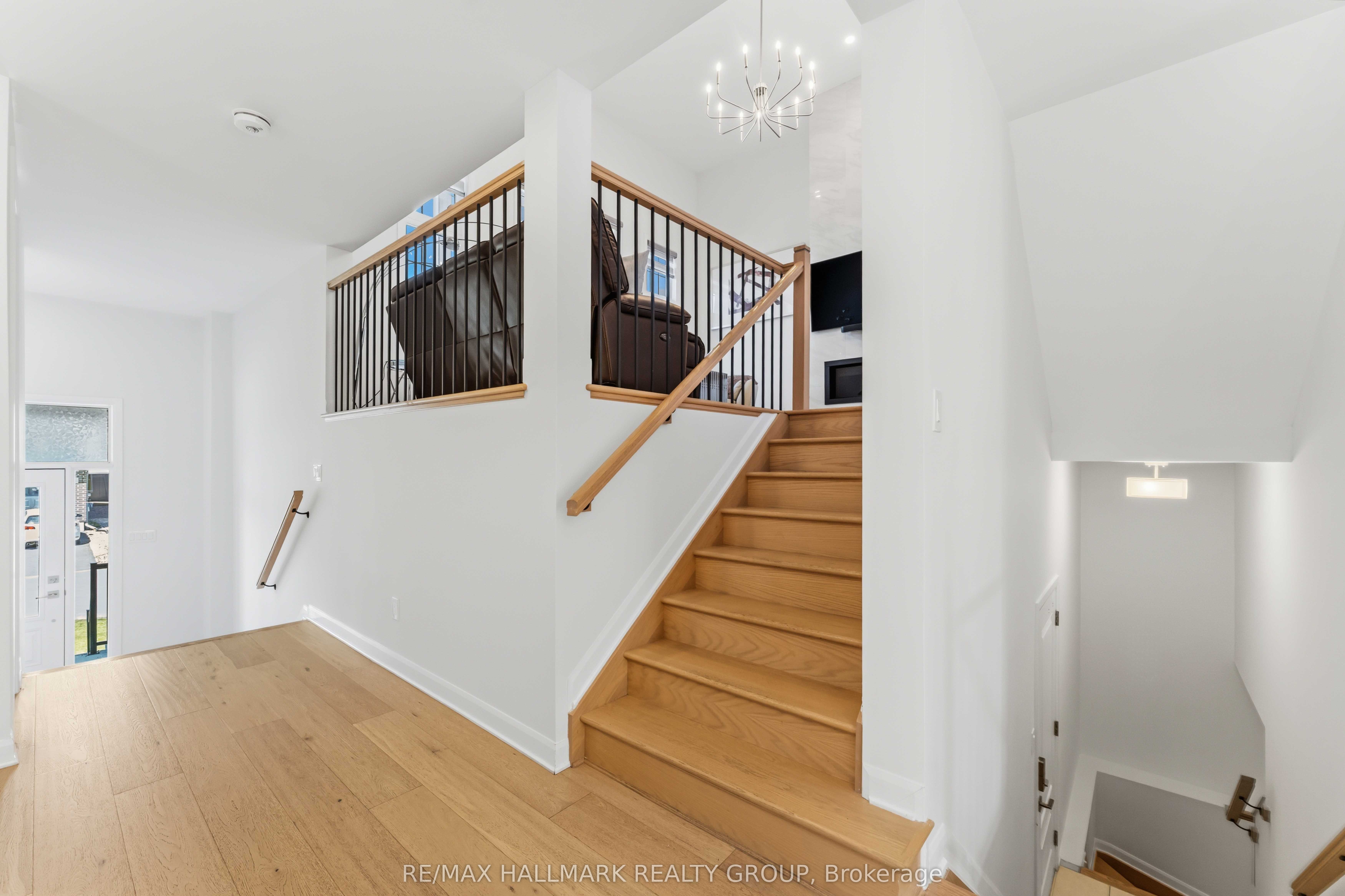 1014 Jubilation Court Property Photo 5