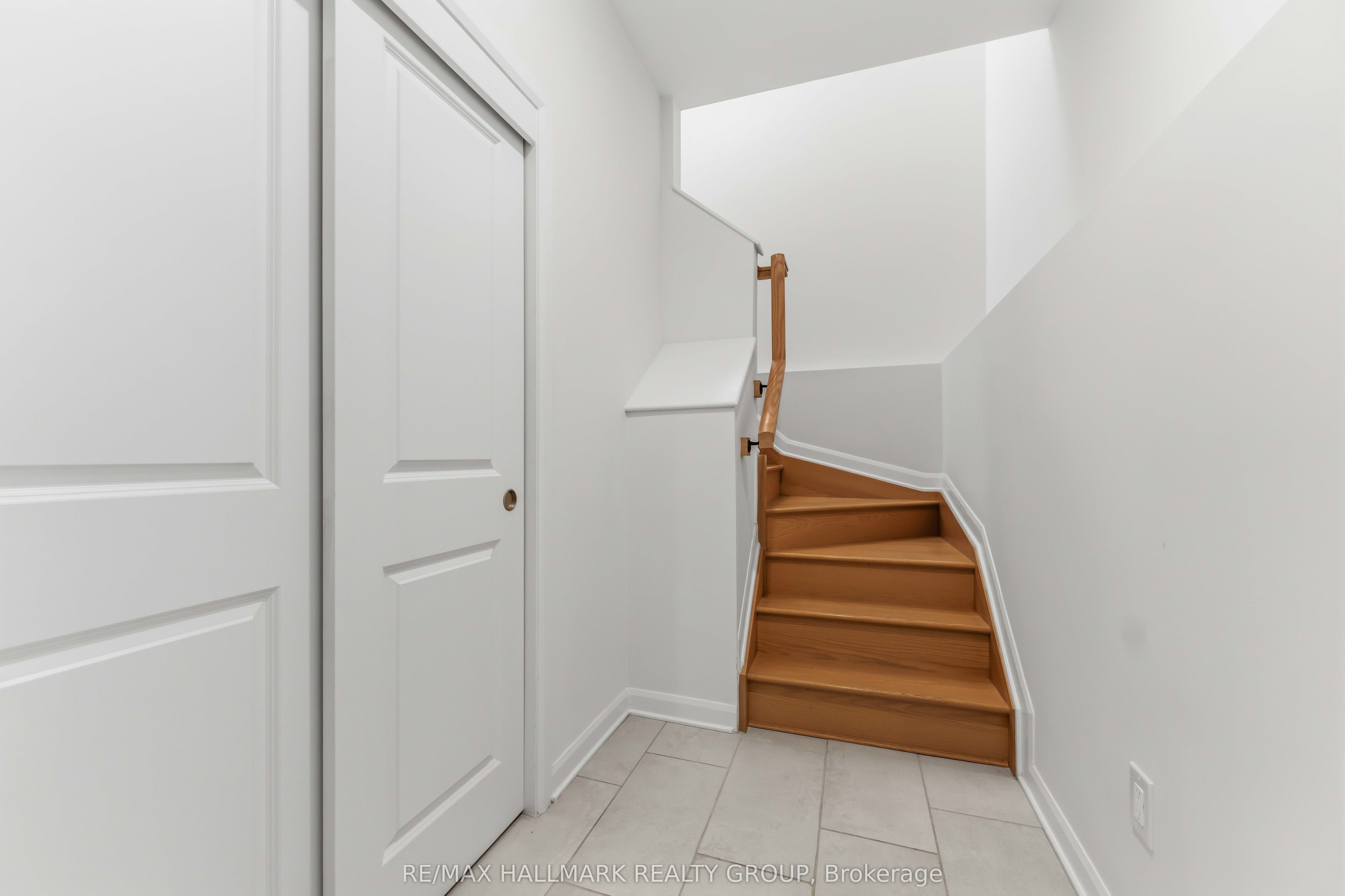 1014 Jubilation Court Property Photo 37