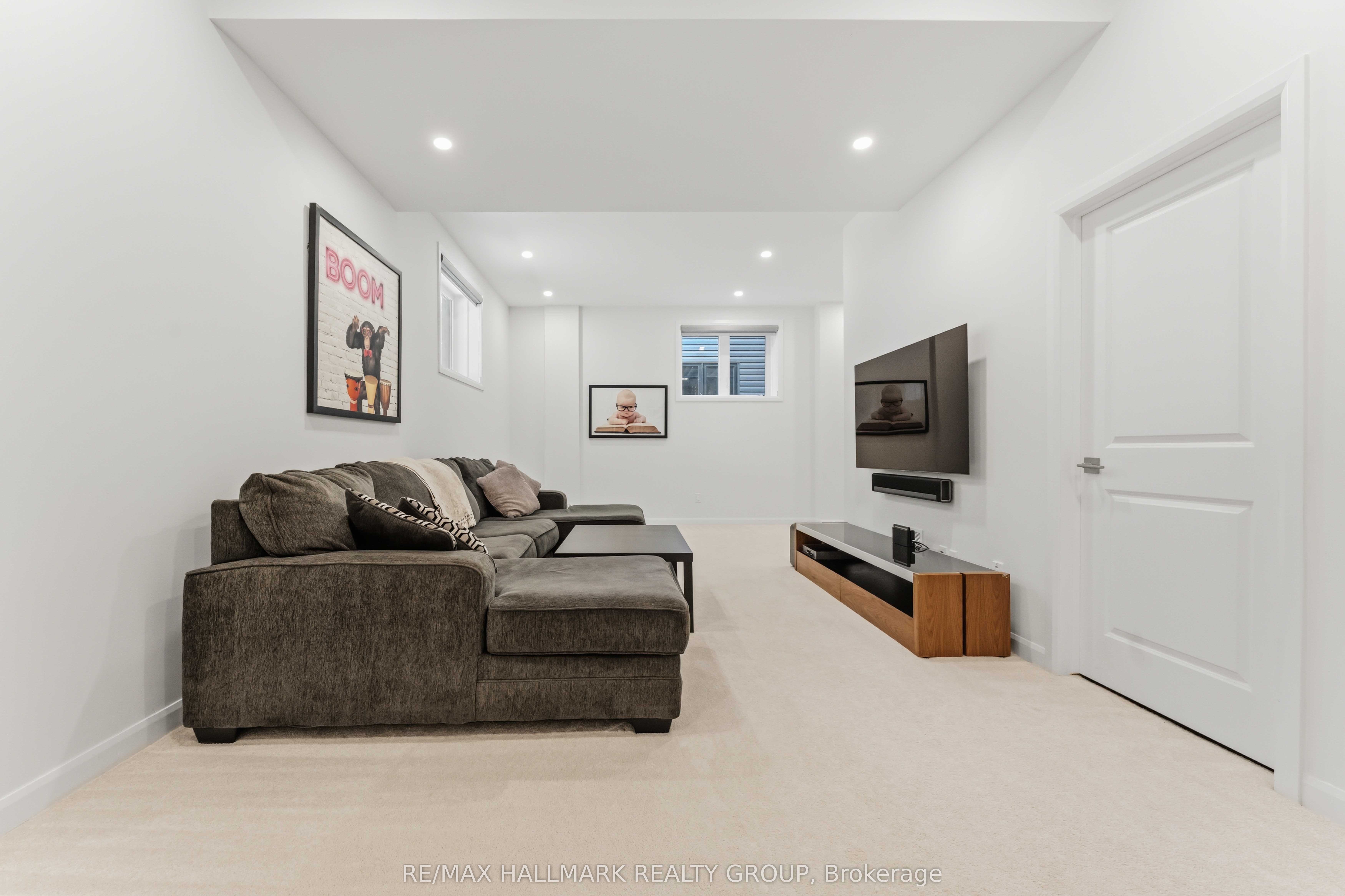 1014 Jubilation Court Property Photo 38