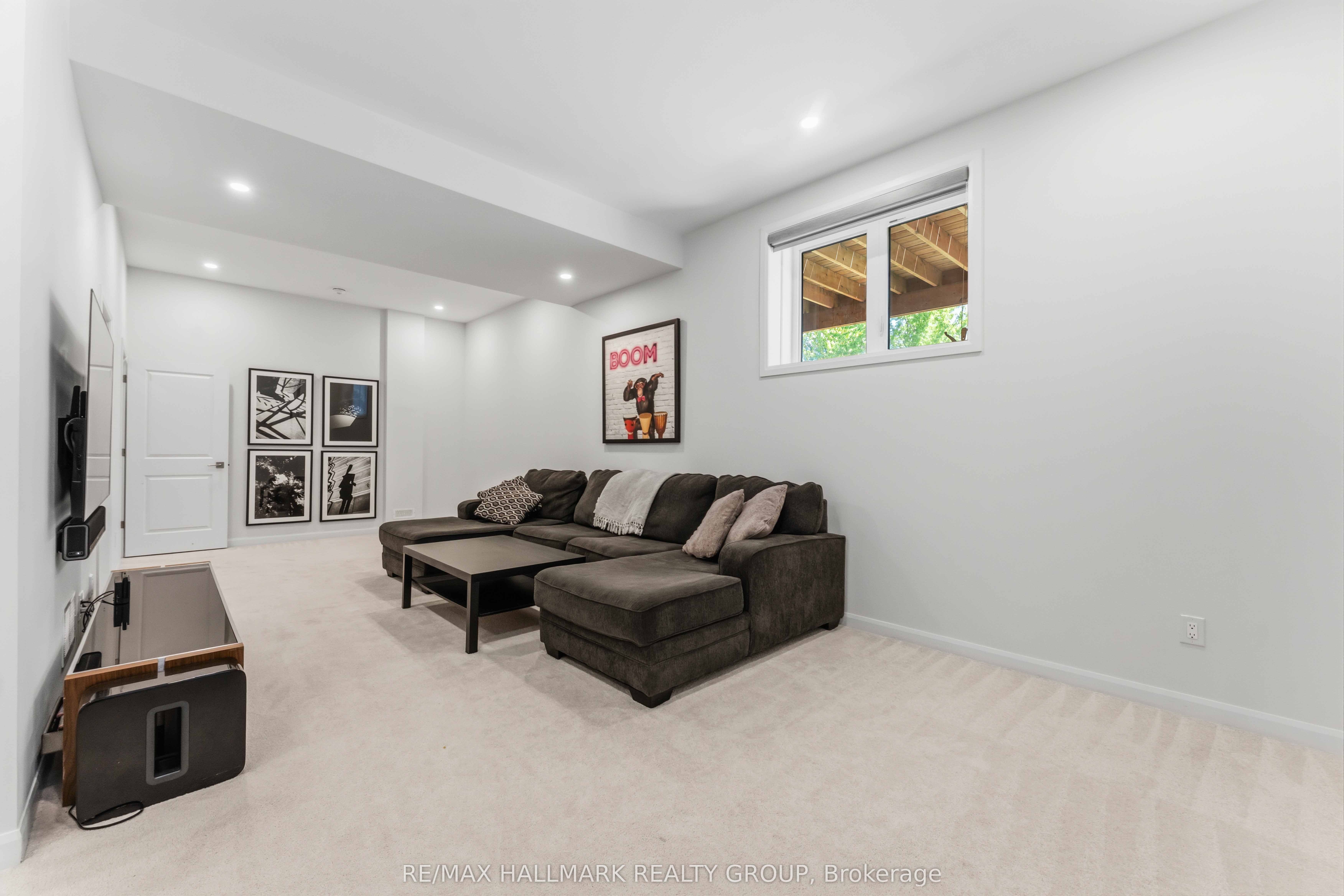 1014 Jubilation Court Property Photo 39