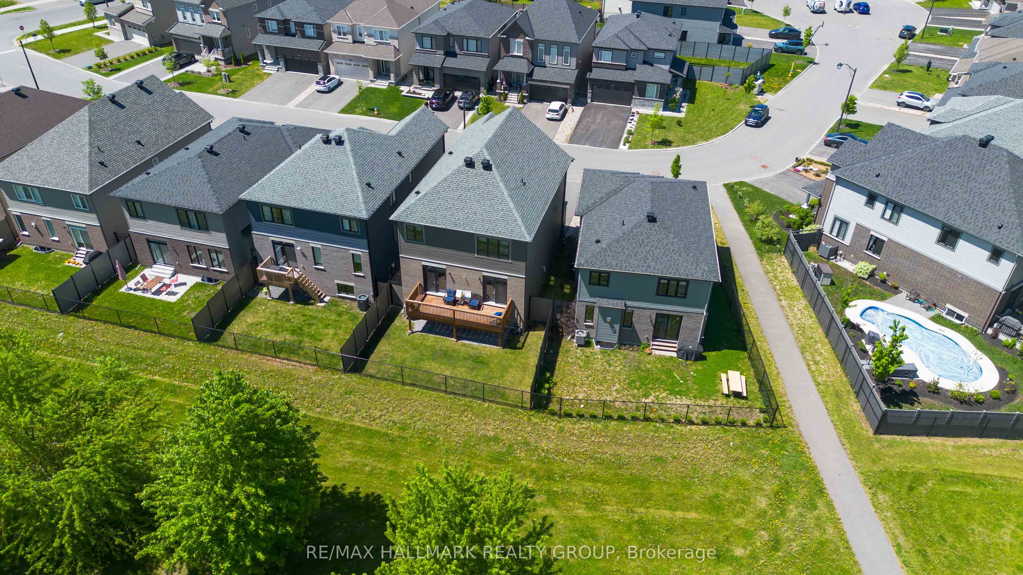 1014 Jubilation Court Property Photo 47