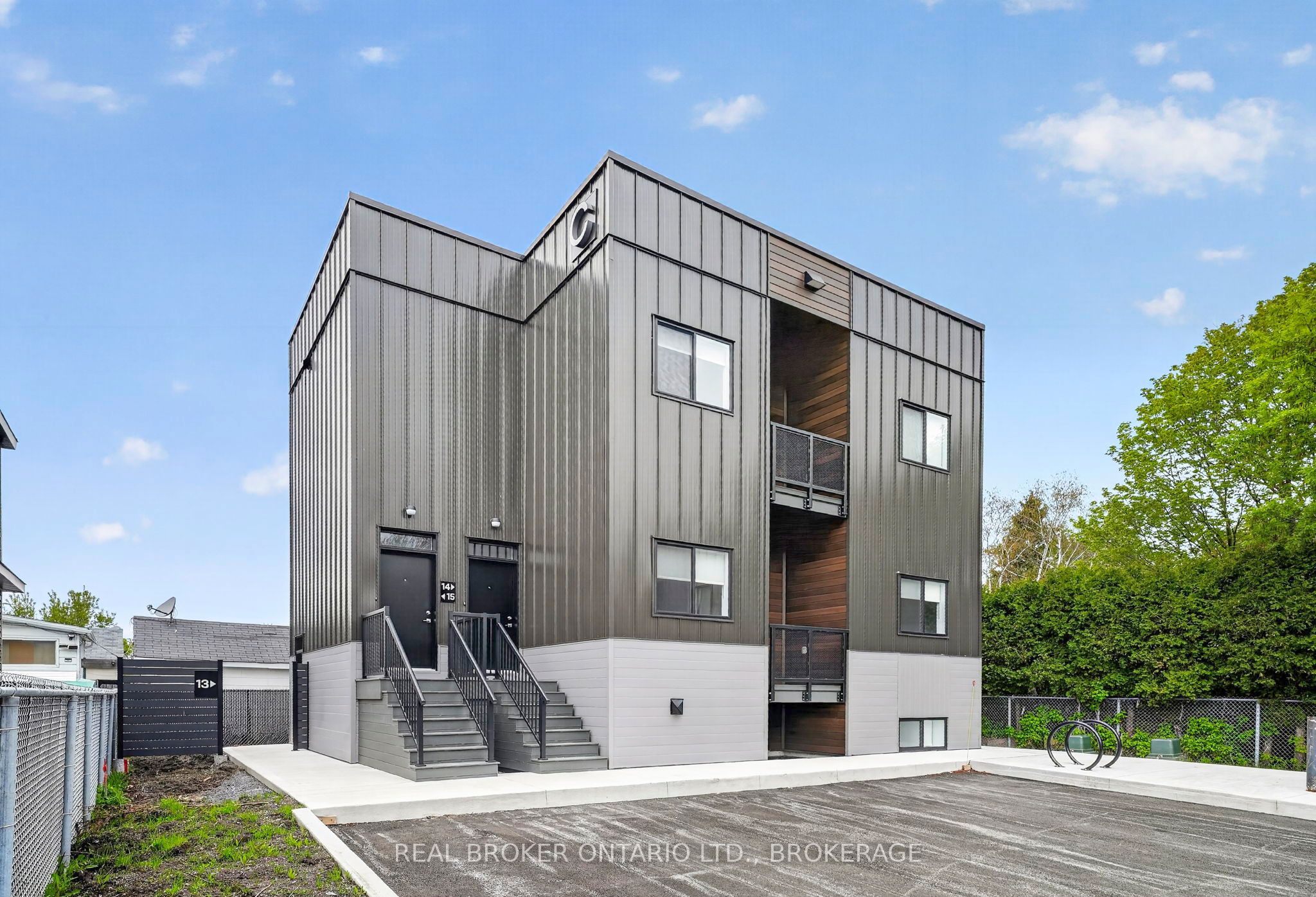 600 Second Street E Unit #4A Property Photo 1