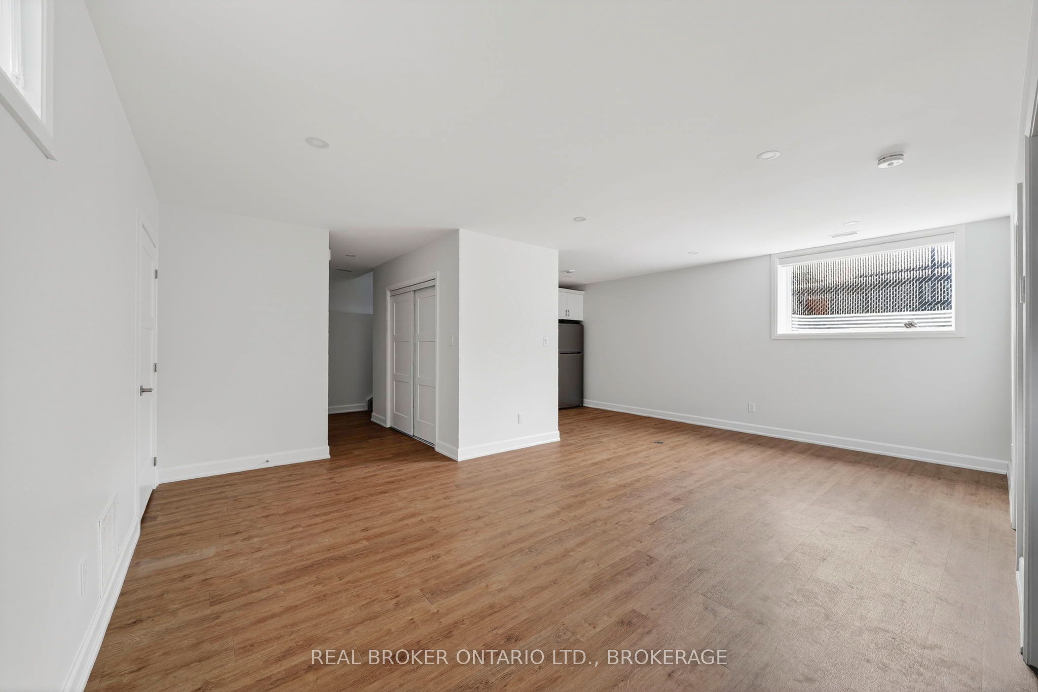600 Second Street E Unit #4a Property Photo 3