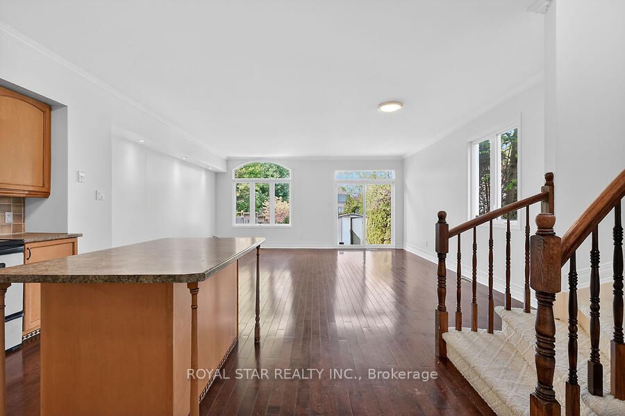 312 Parkin Circle Property Photo 8