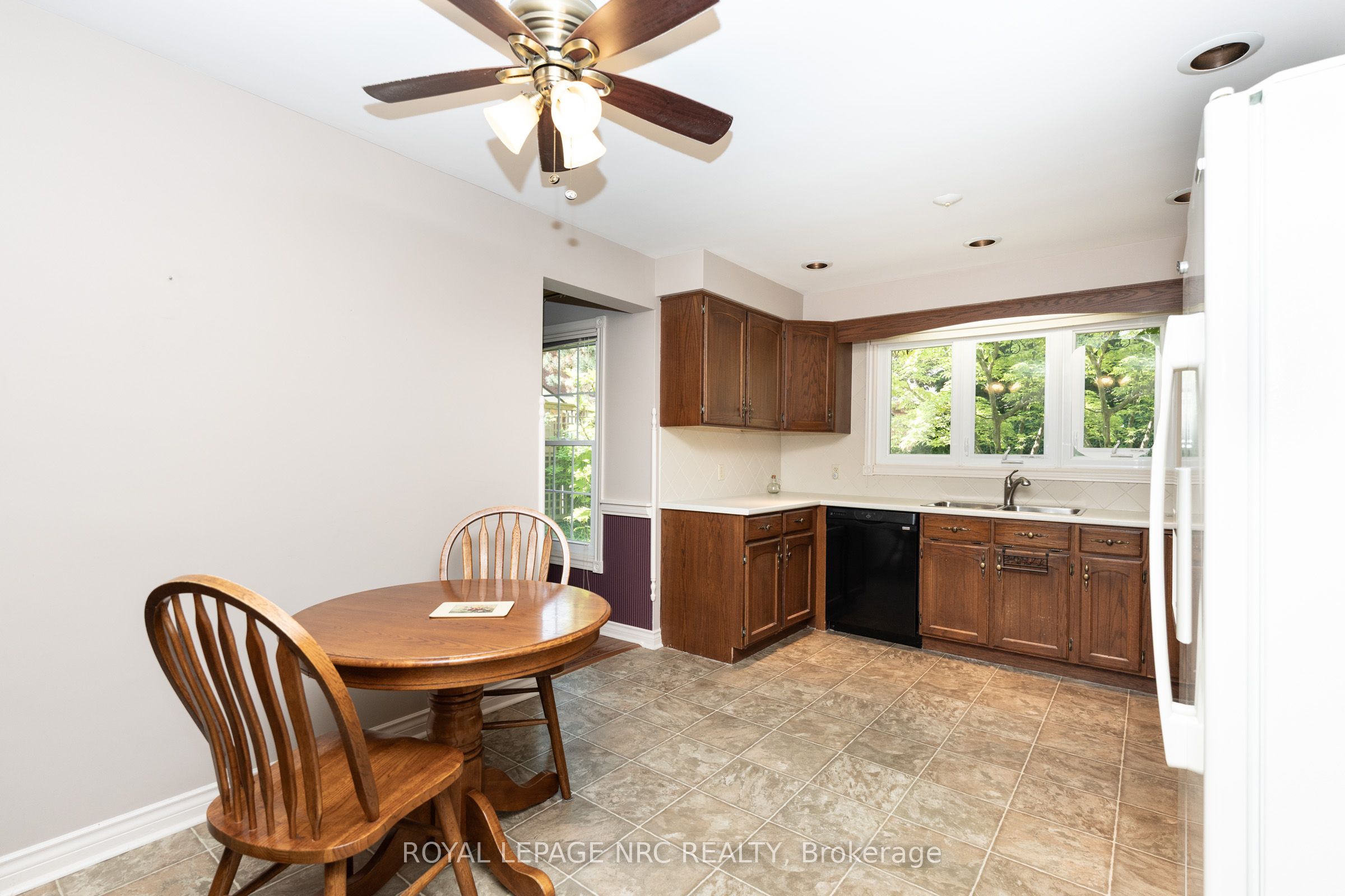 35 Garrison Village Drive Property Photo 15
