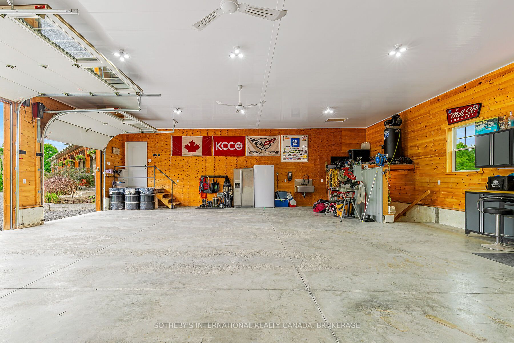 92 Reynolds Road Property Photo 7