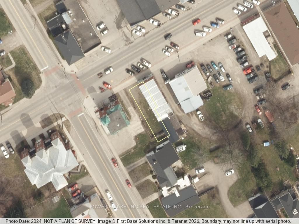 5 Main Street E Property Photo 6