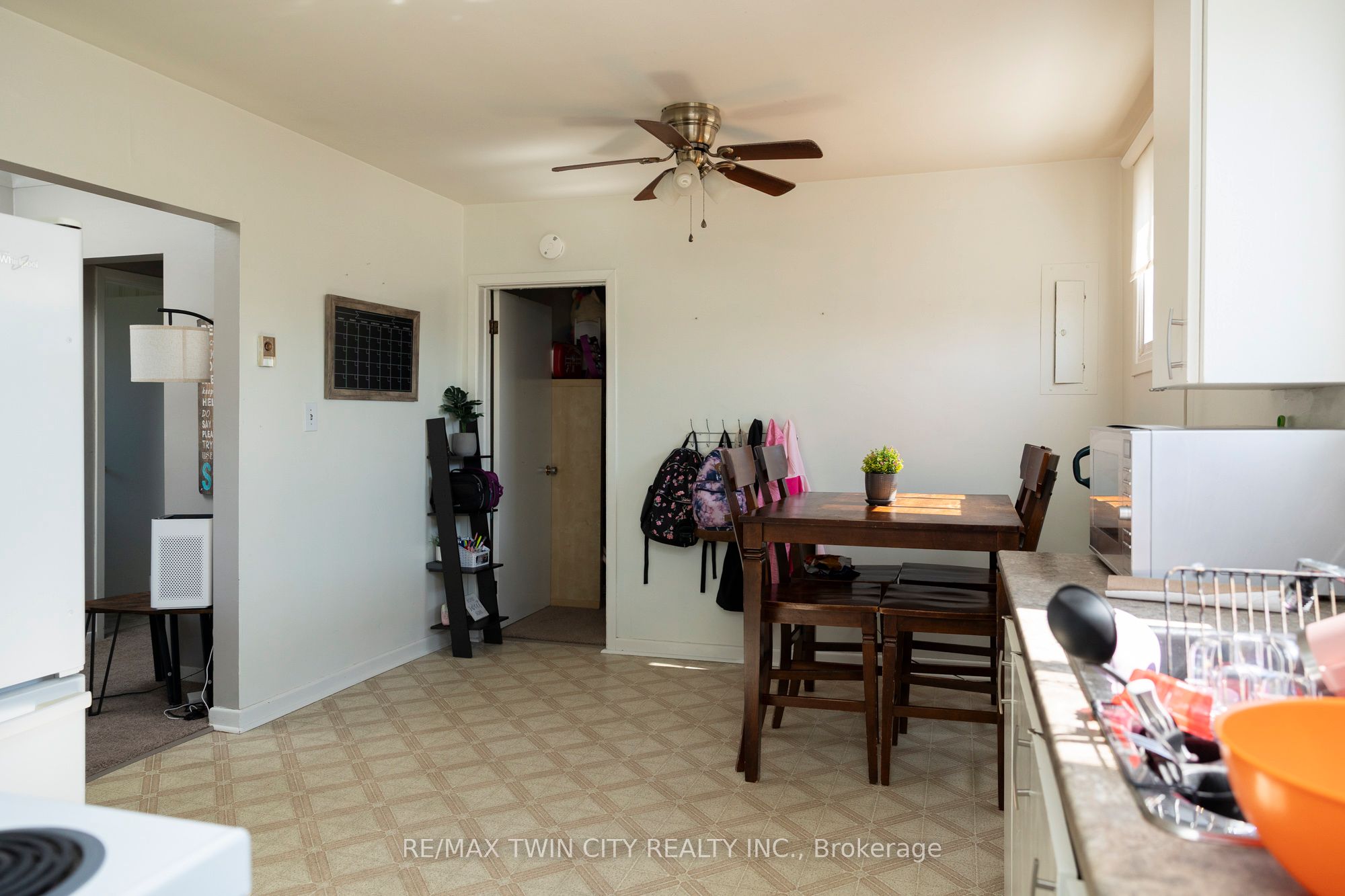 206 King Street Property Photo 25