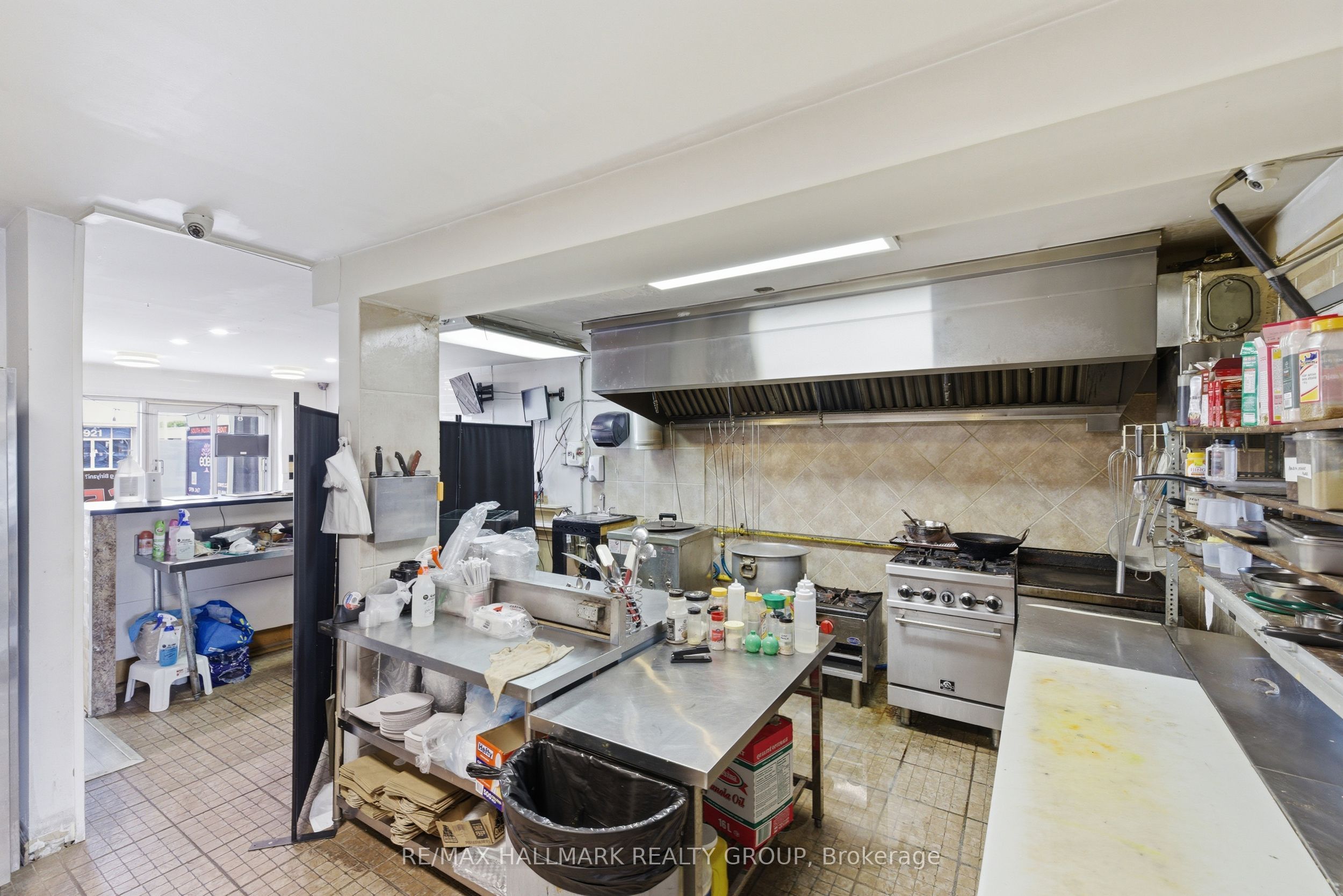 912 St Laurent Boulevard S Property Photo 23