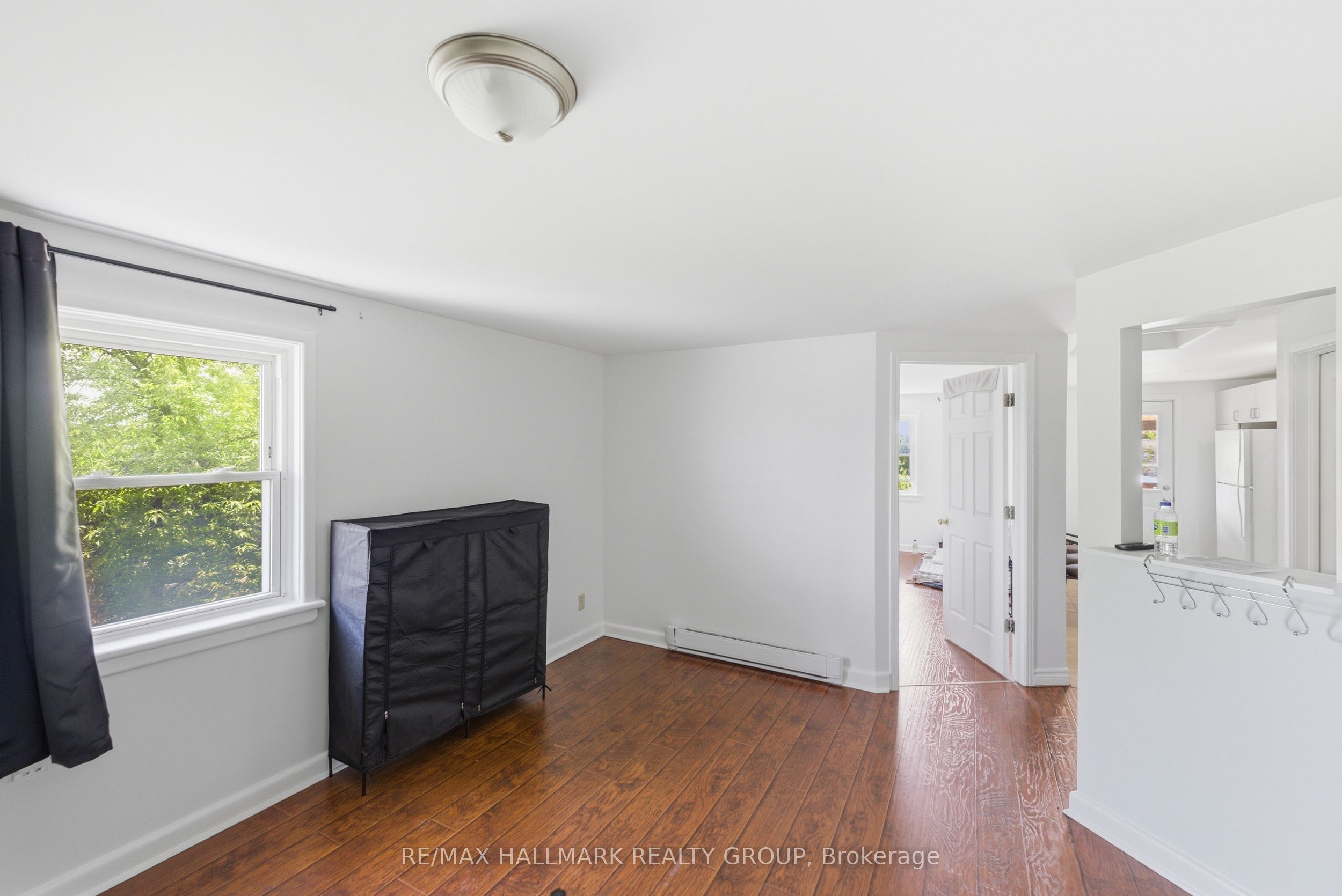 912 St Laurent Boulevard S Property Photo 32