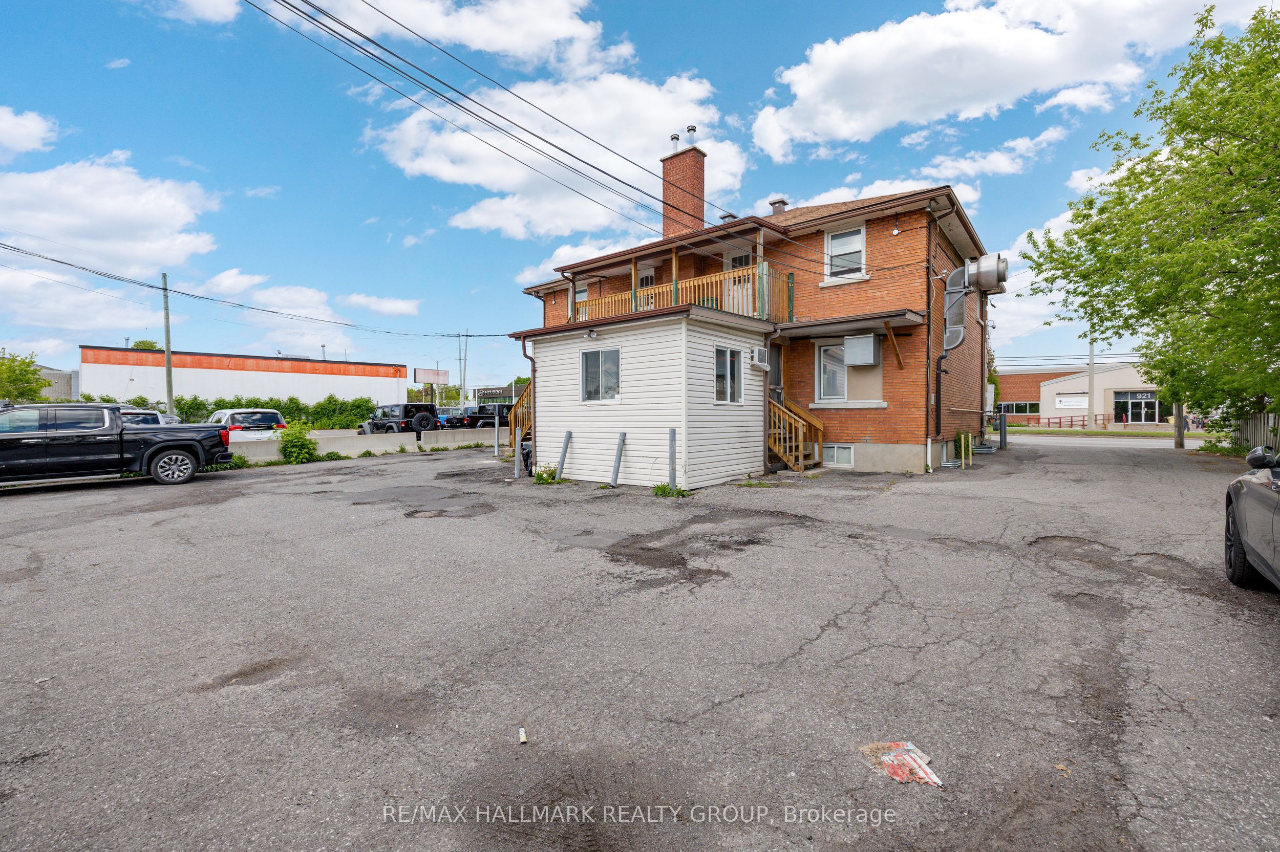 912 St Laurent Boulevard S Property Photo 47