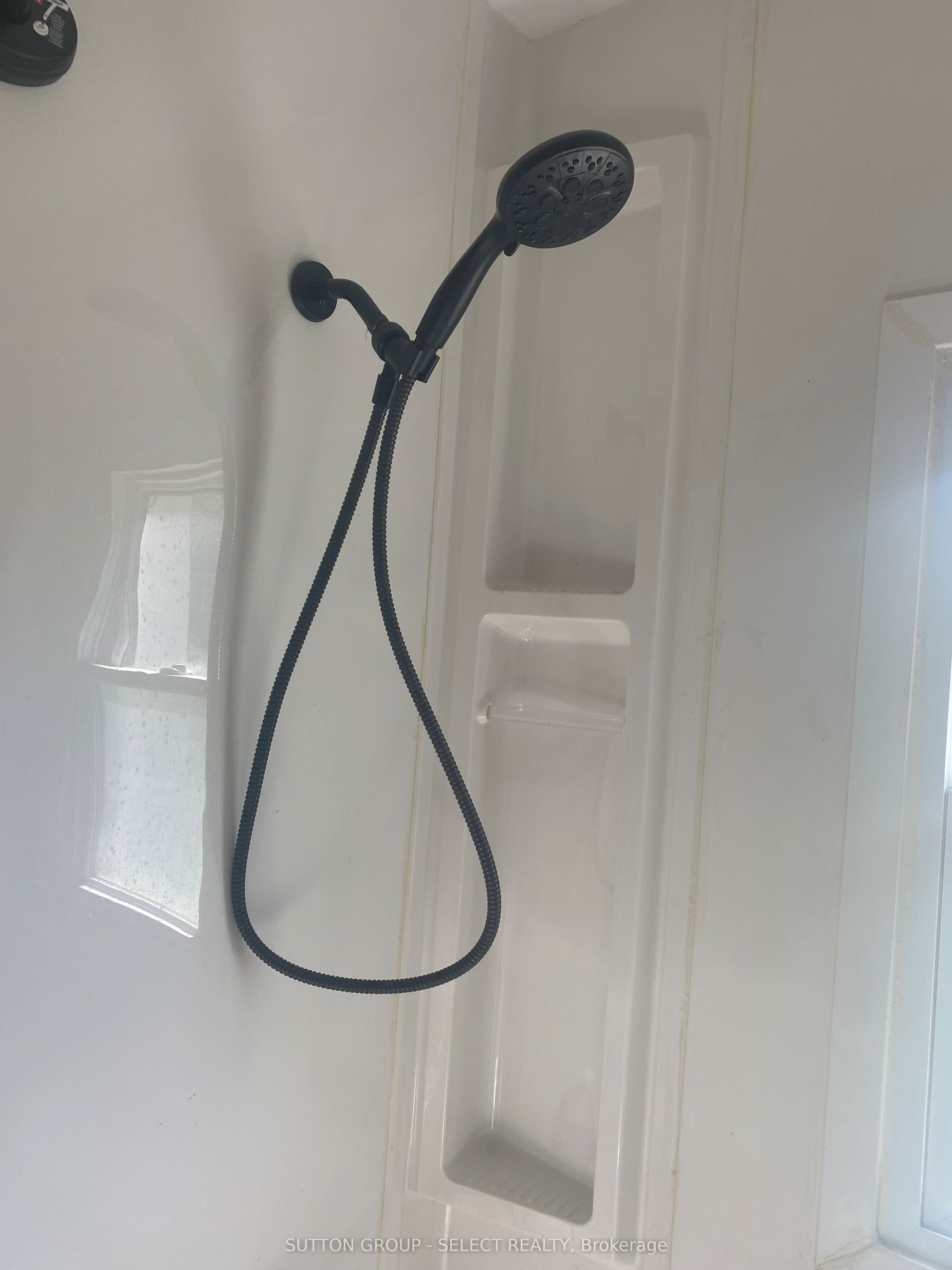 9 Prince Albert Street Property Photo 11