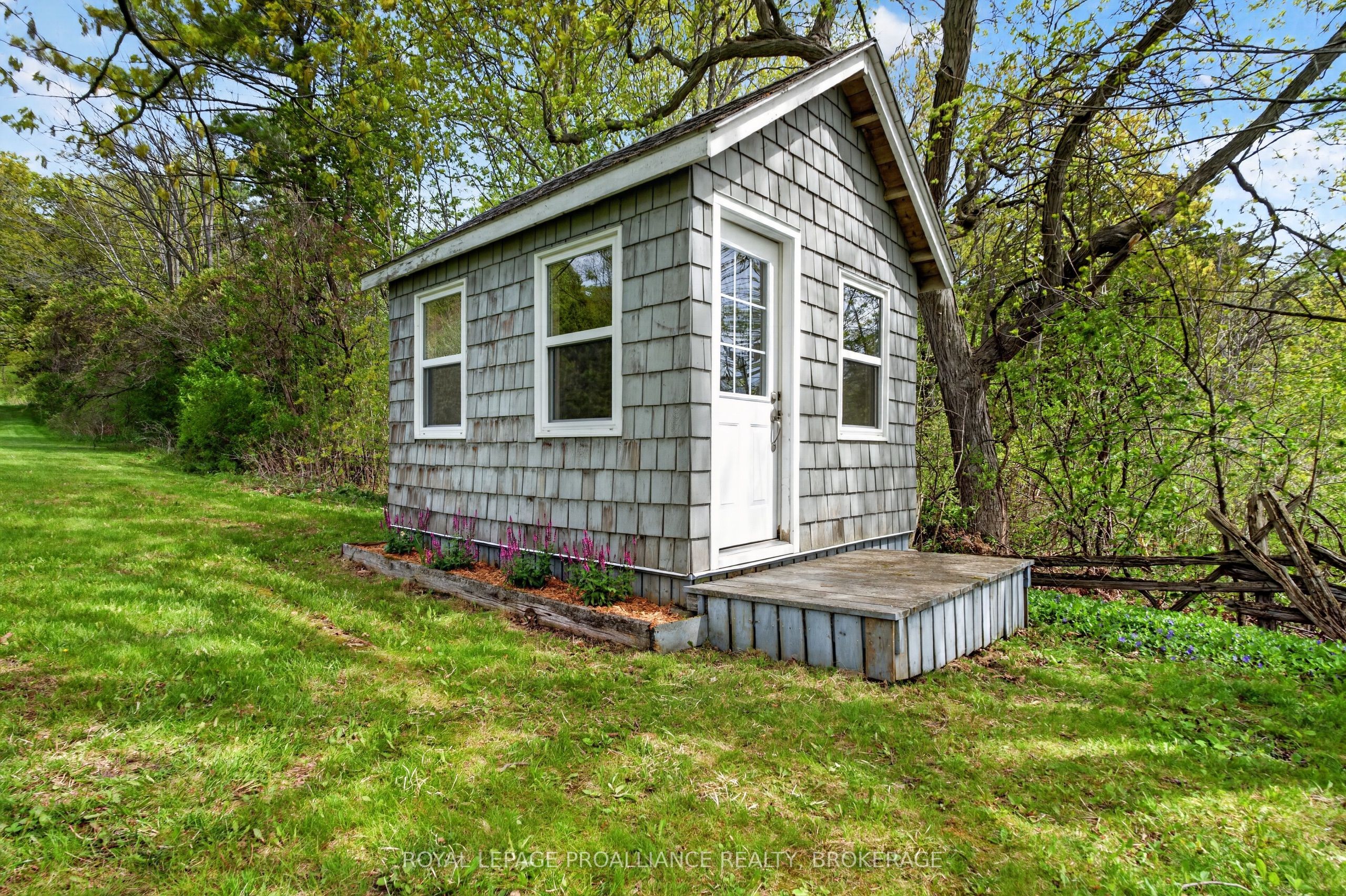 1295 Highway 2 Property Photo 27
