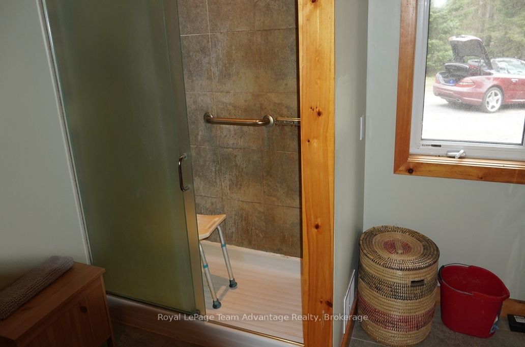 768 Hurdville Road Property Photo 22