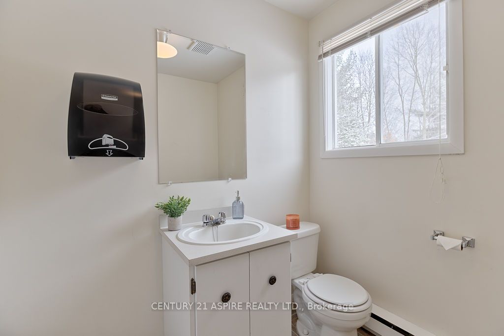 2889 Petawawa Boulevard Property Photo 27