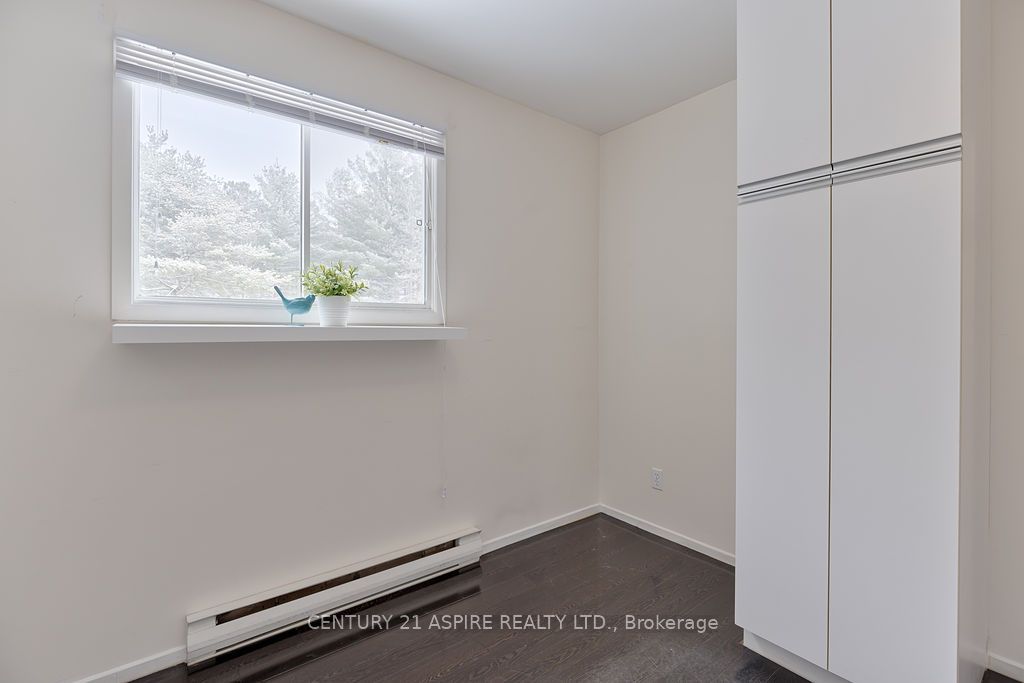 2889 Petawawa Boulevard Property Photo 29