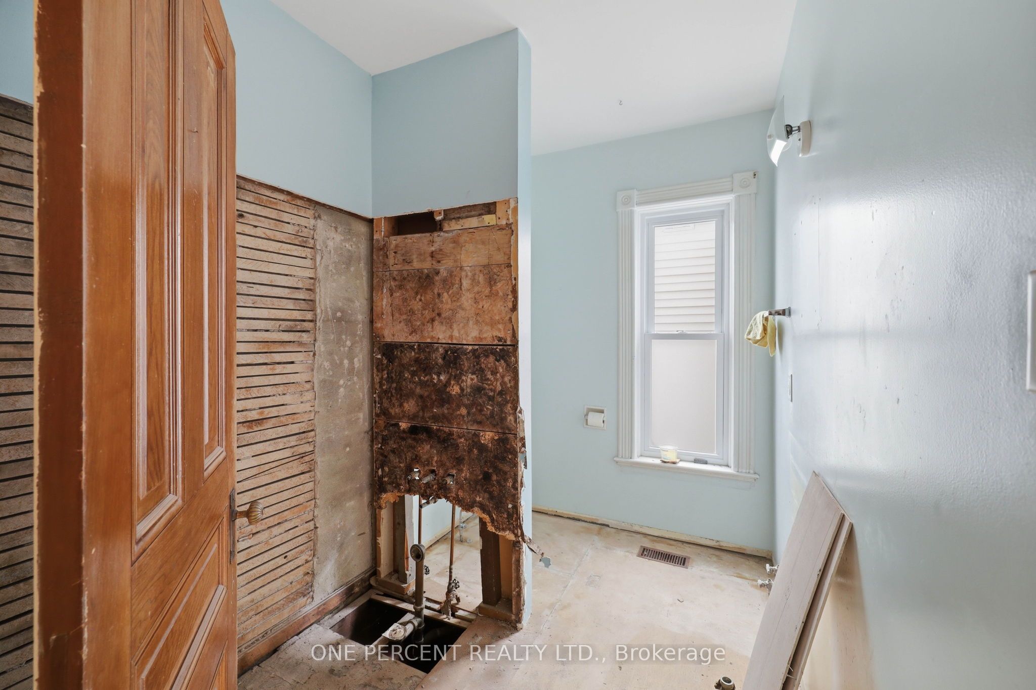 307 Central Avenue Property Photo 34