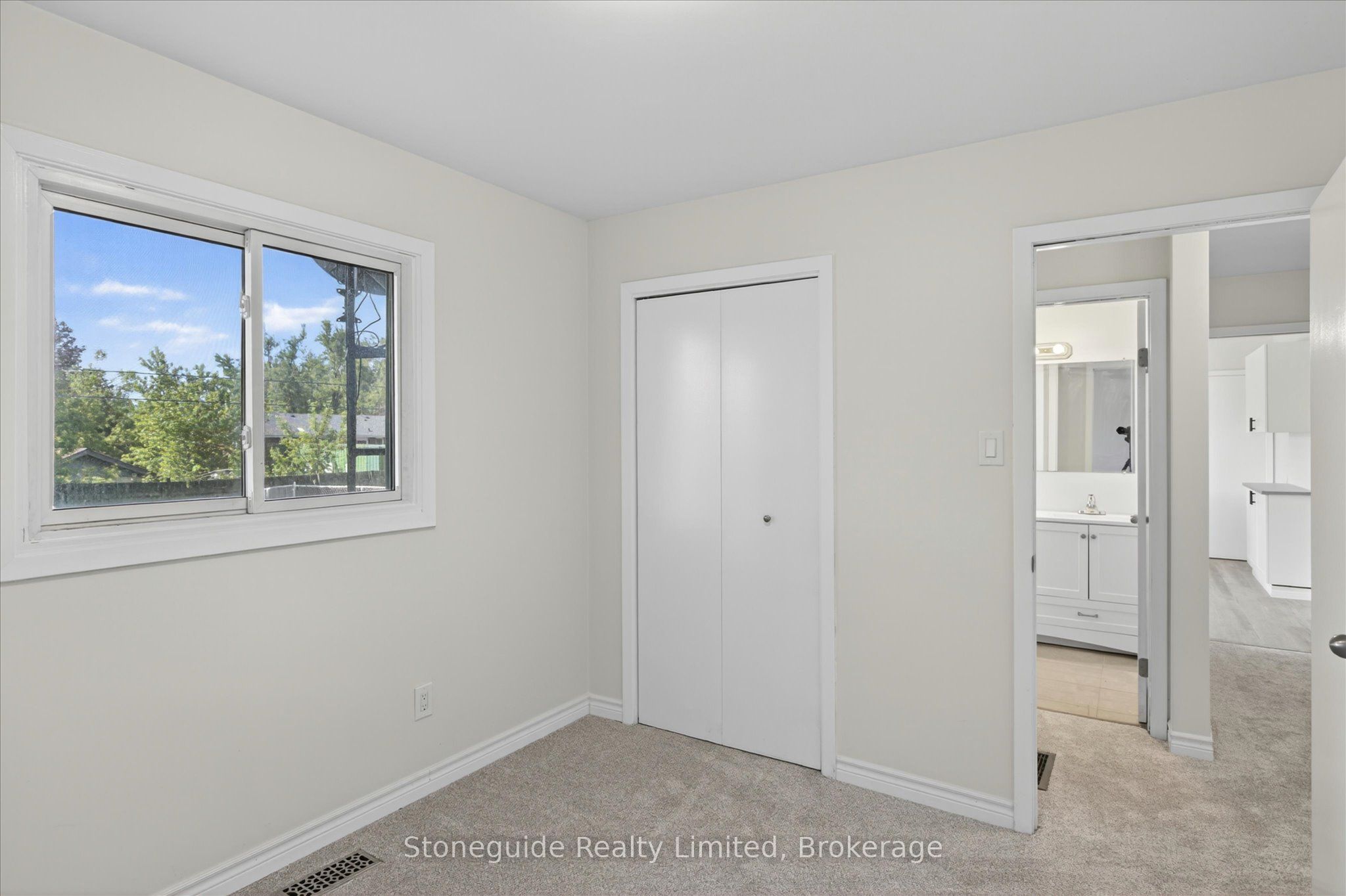 667 Skyline Road Property Photo 23