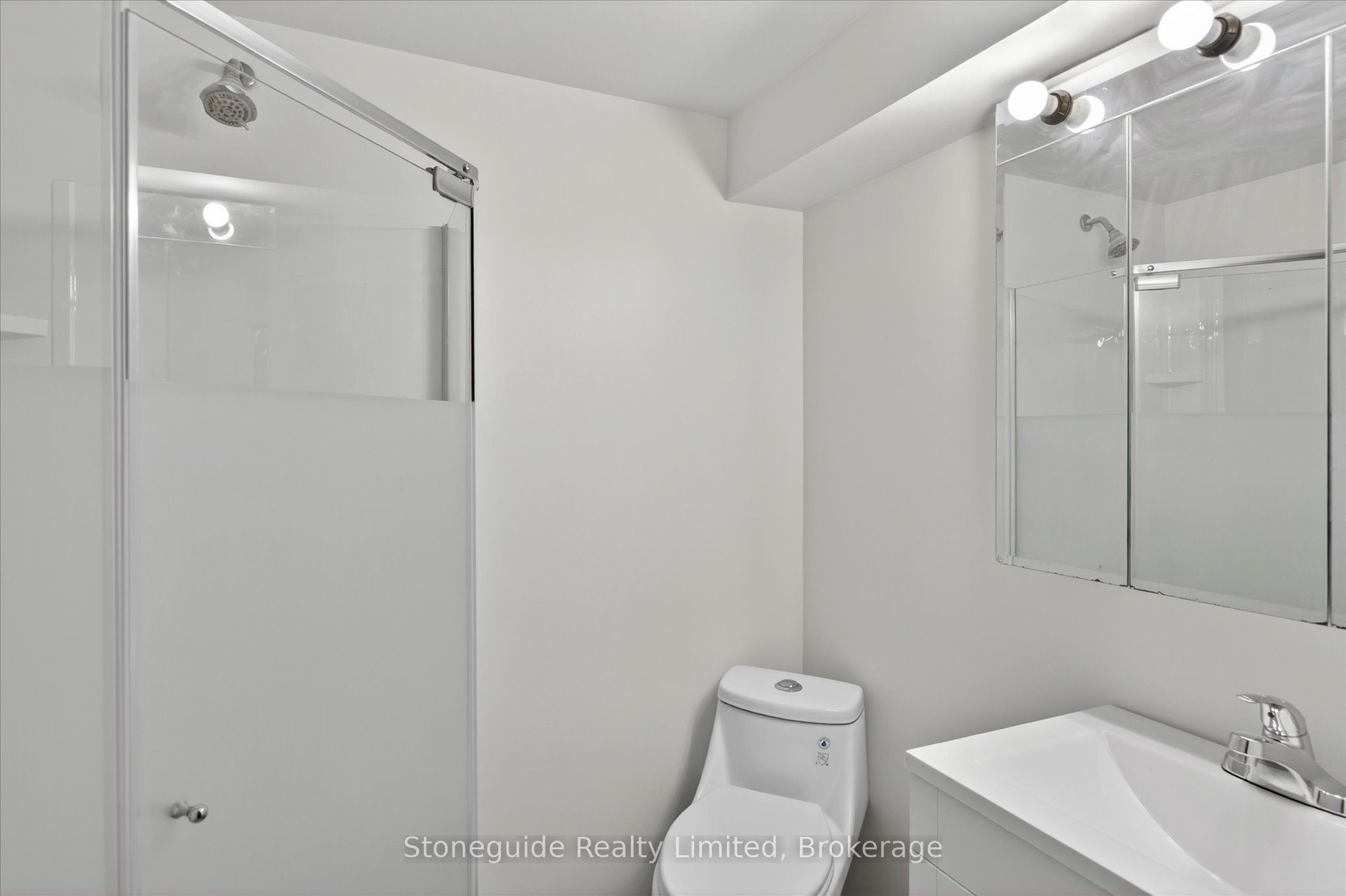 667 Skyline Road Property Photo 33