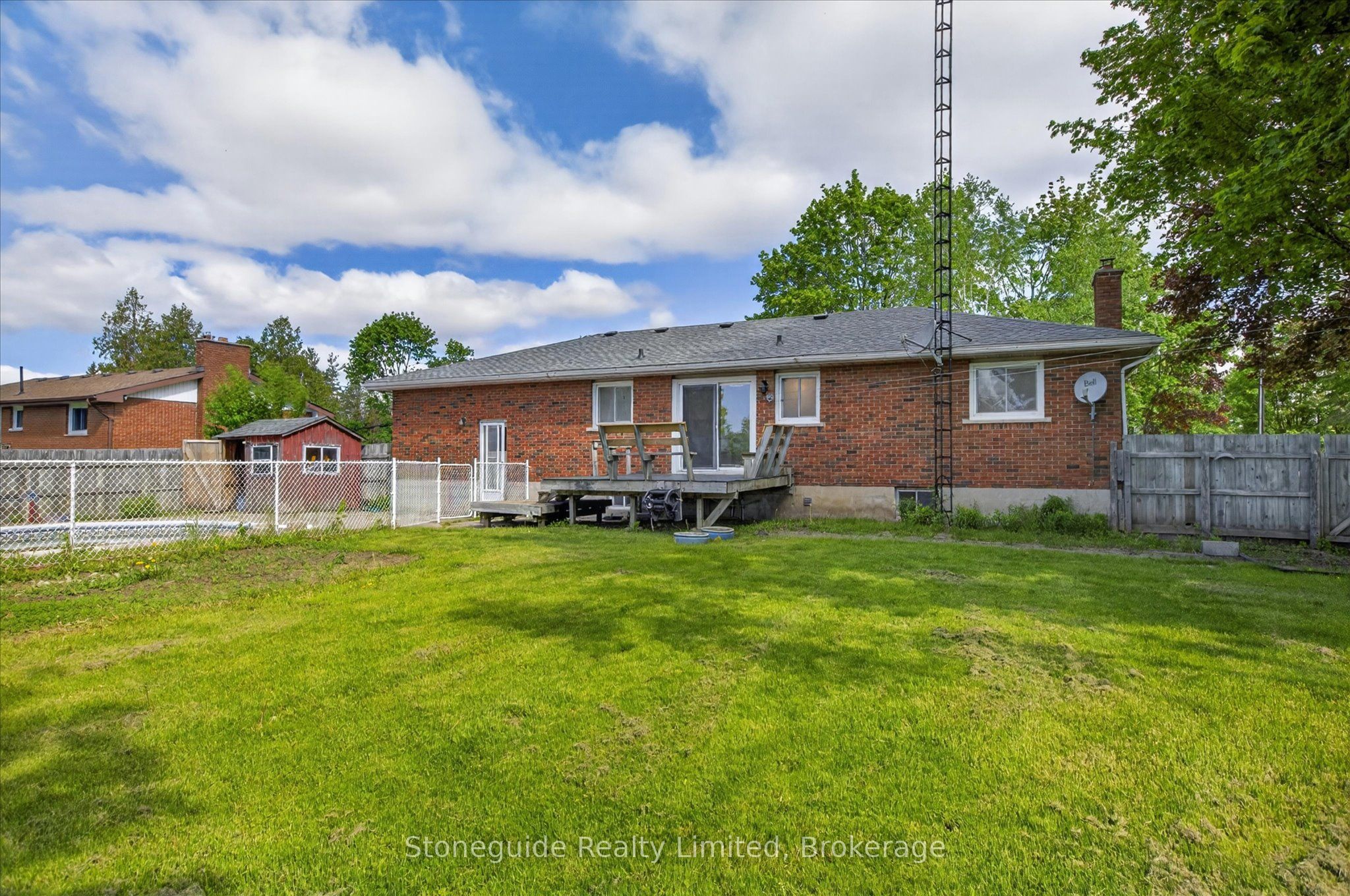 667 Skyline Road Property Photo 36