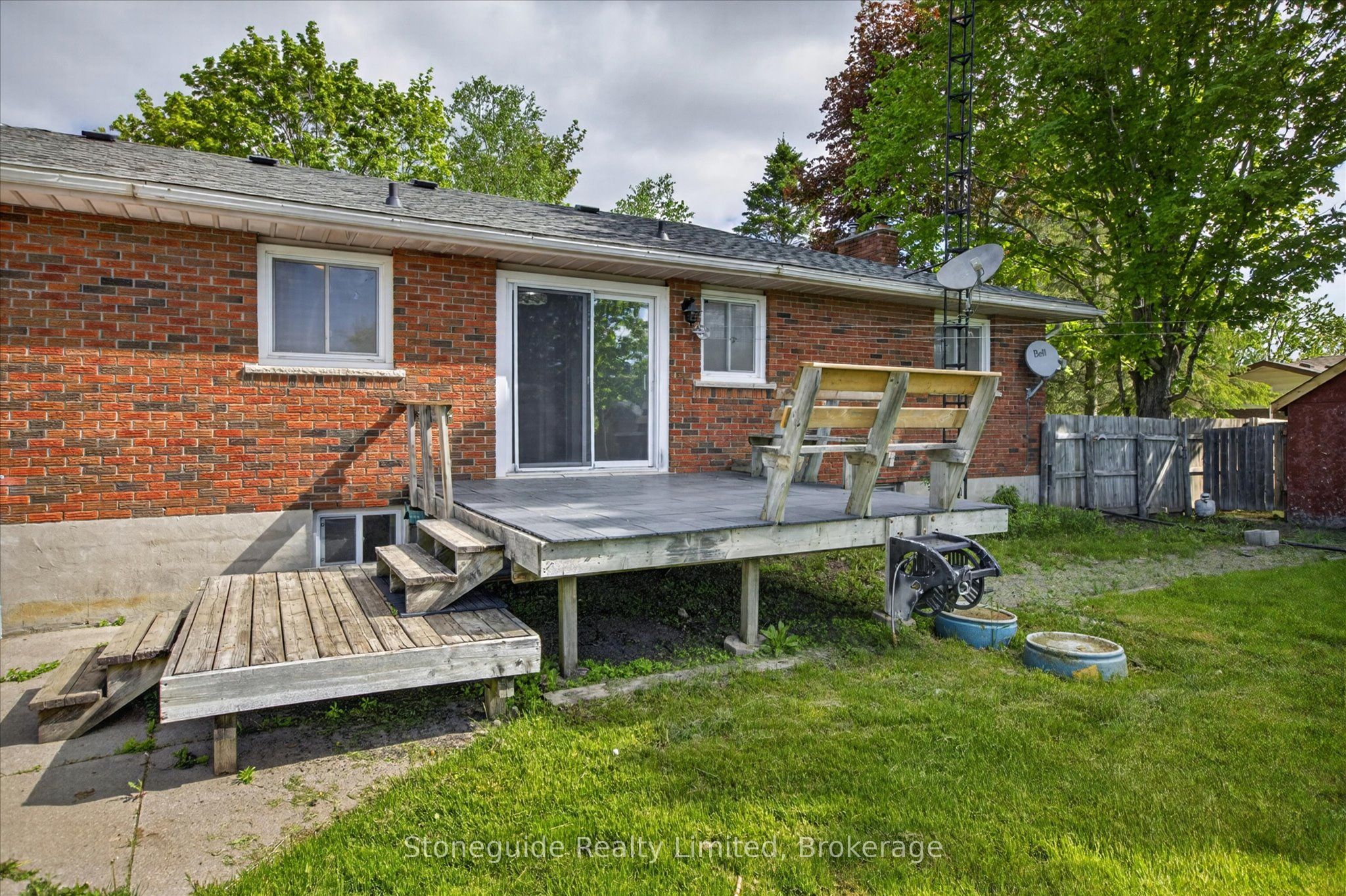 667 Skyline Road Property Photo 37