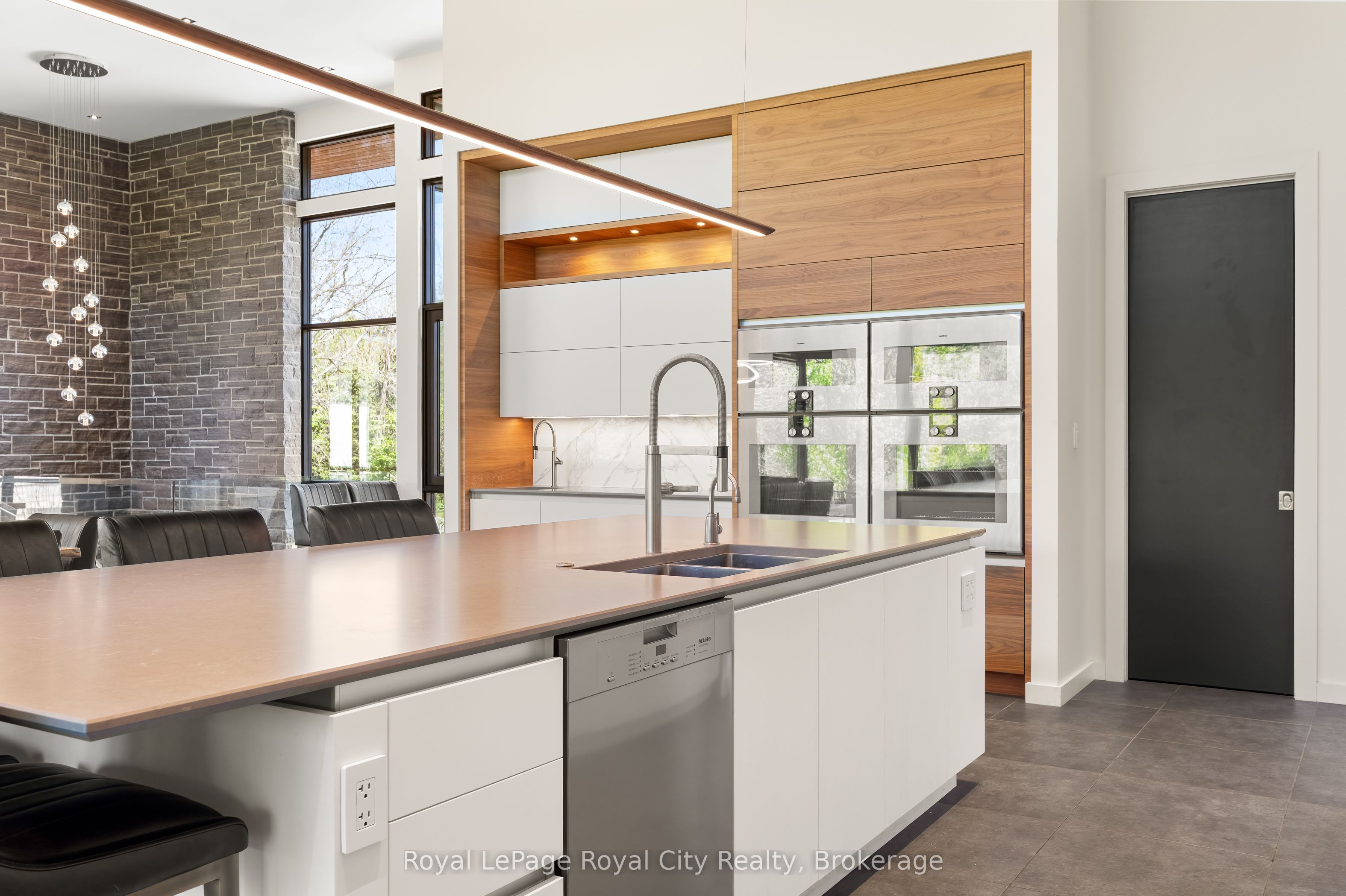 164 Hume Road Property Photo 17