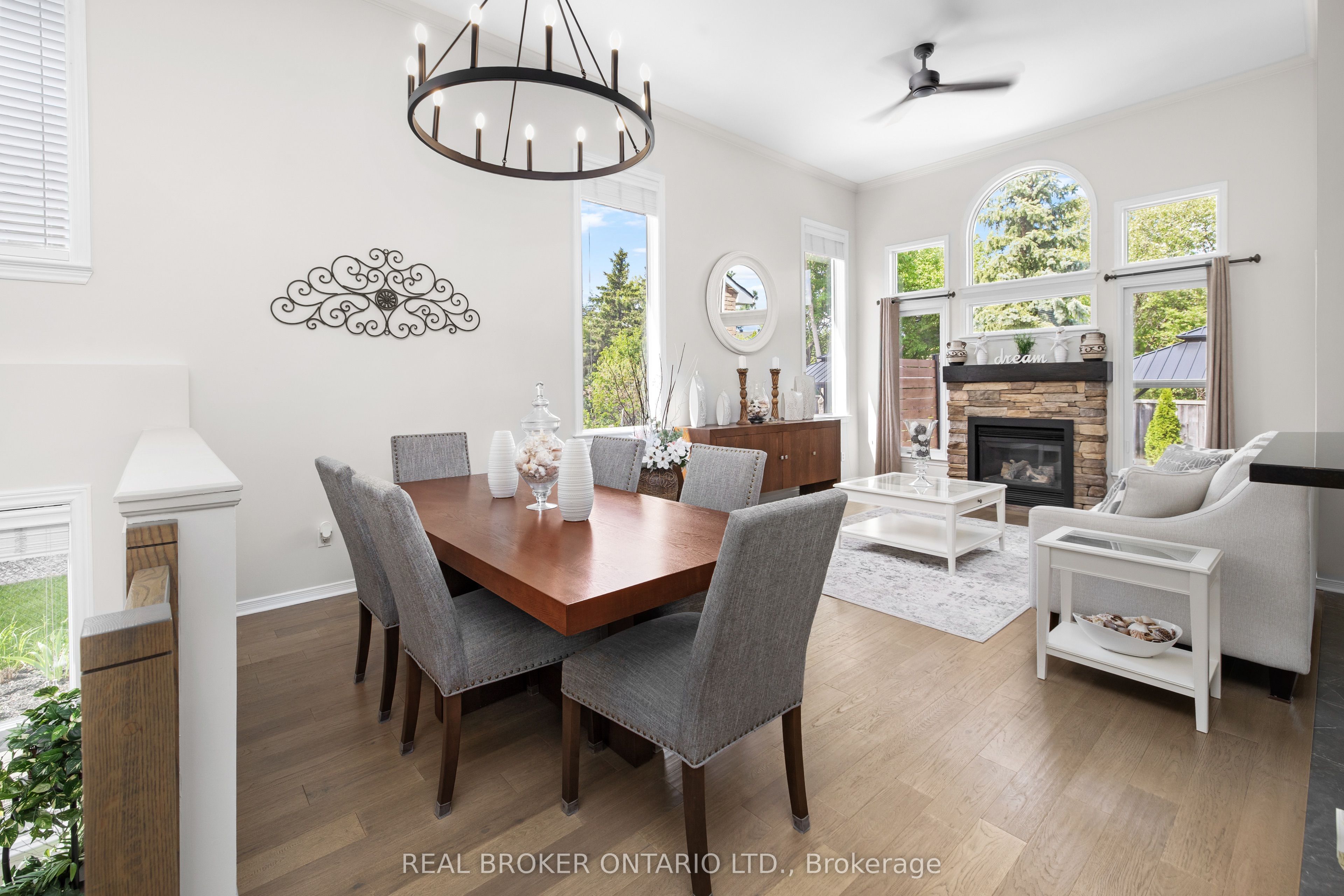 124 Macassa Circle Property Photo 8