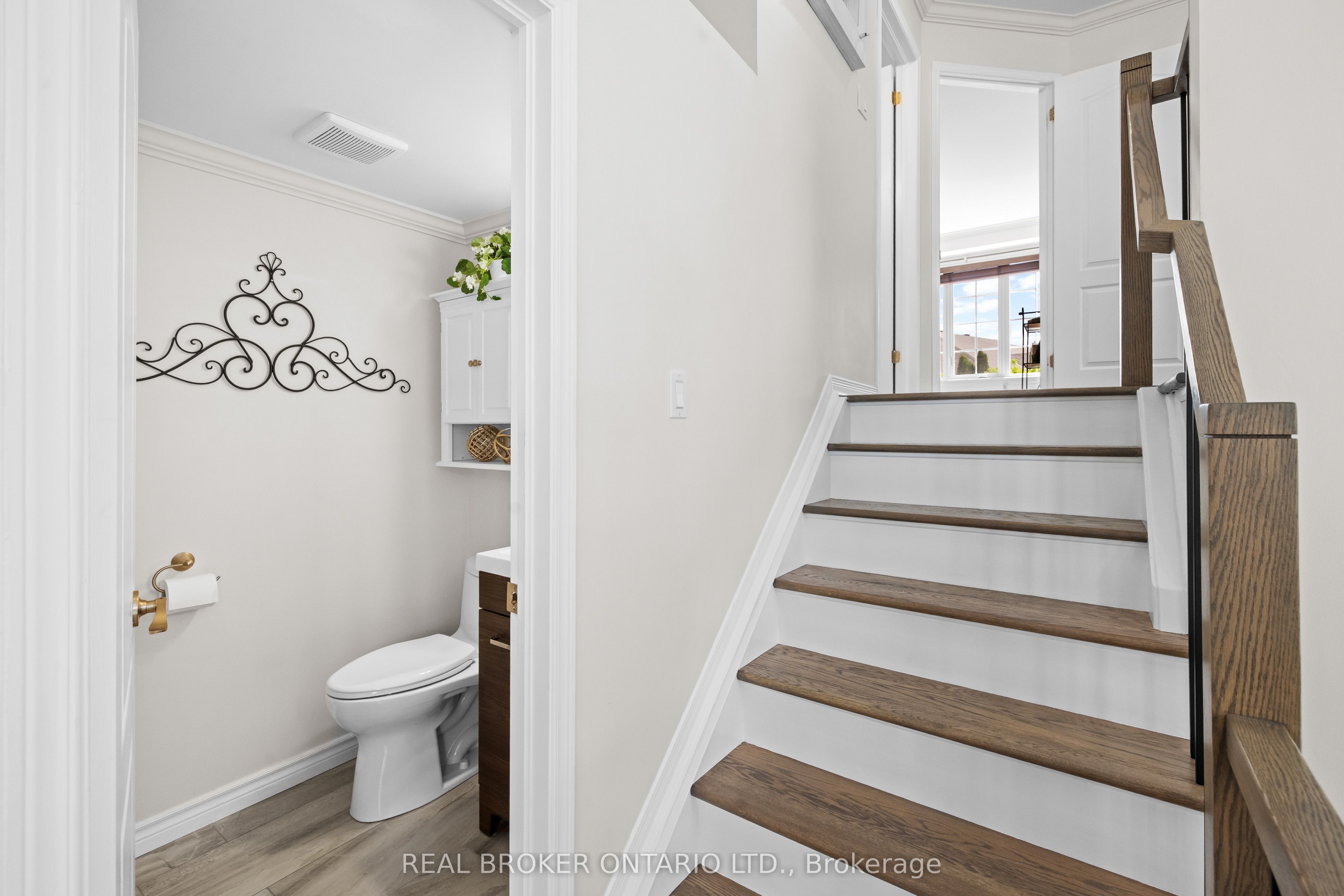 124 Macassa Circle Property Photo 23