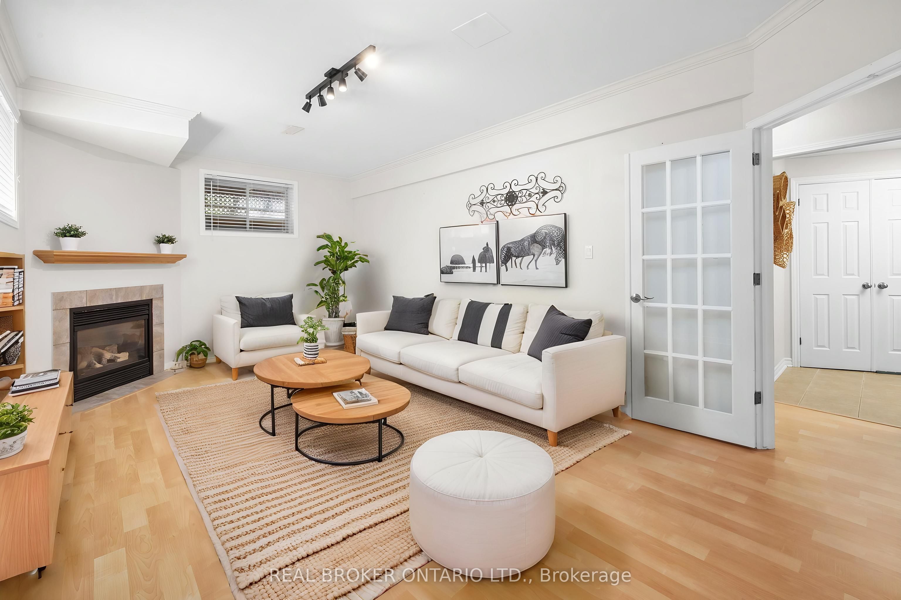 124 Macassa Circle Property Photo 36