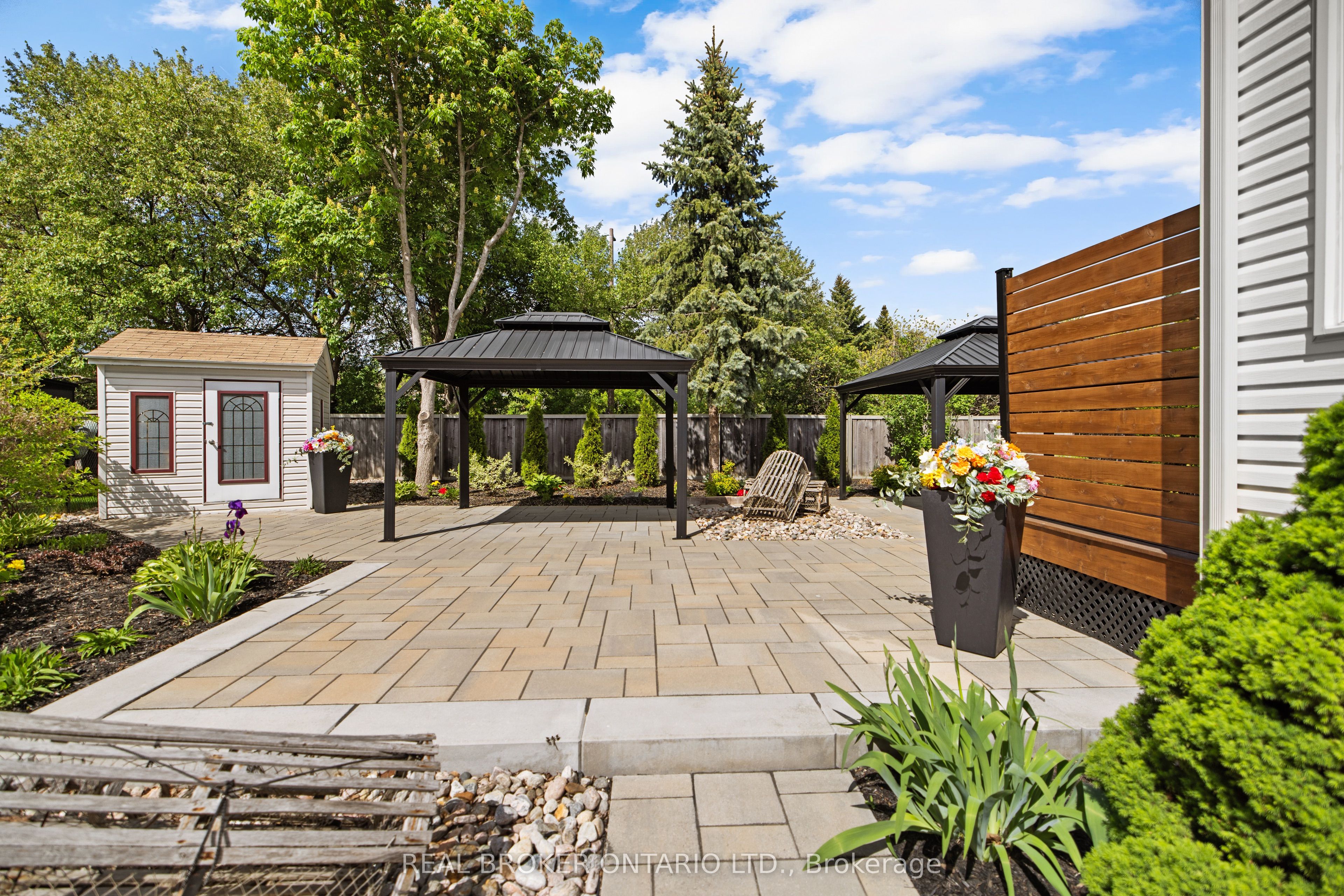 124 Macassa Circle Property Photo 41