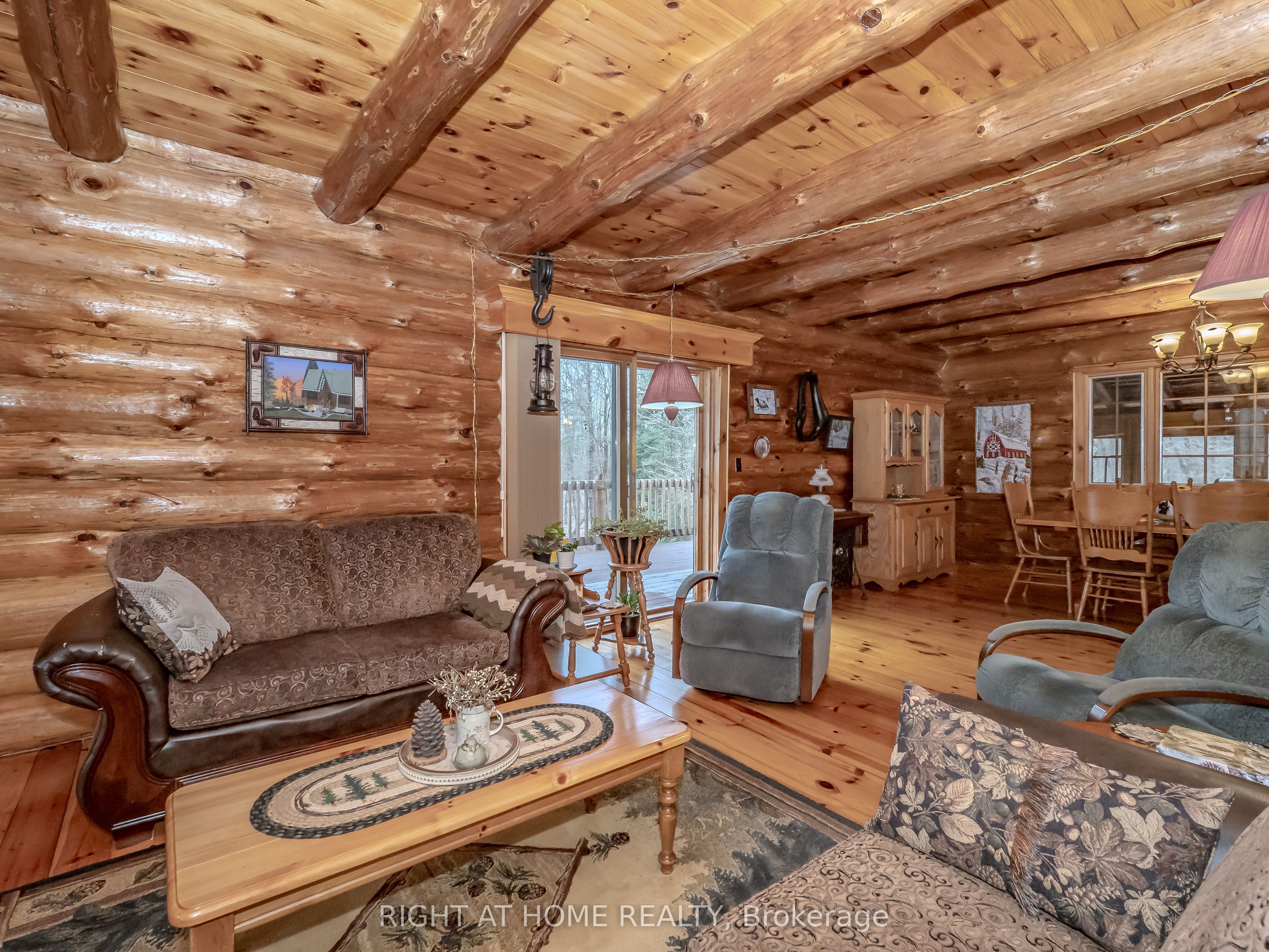 1696 Highway 118 E Property Photo 6