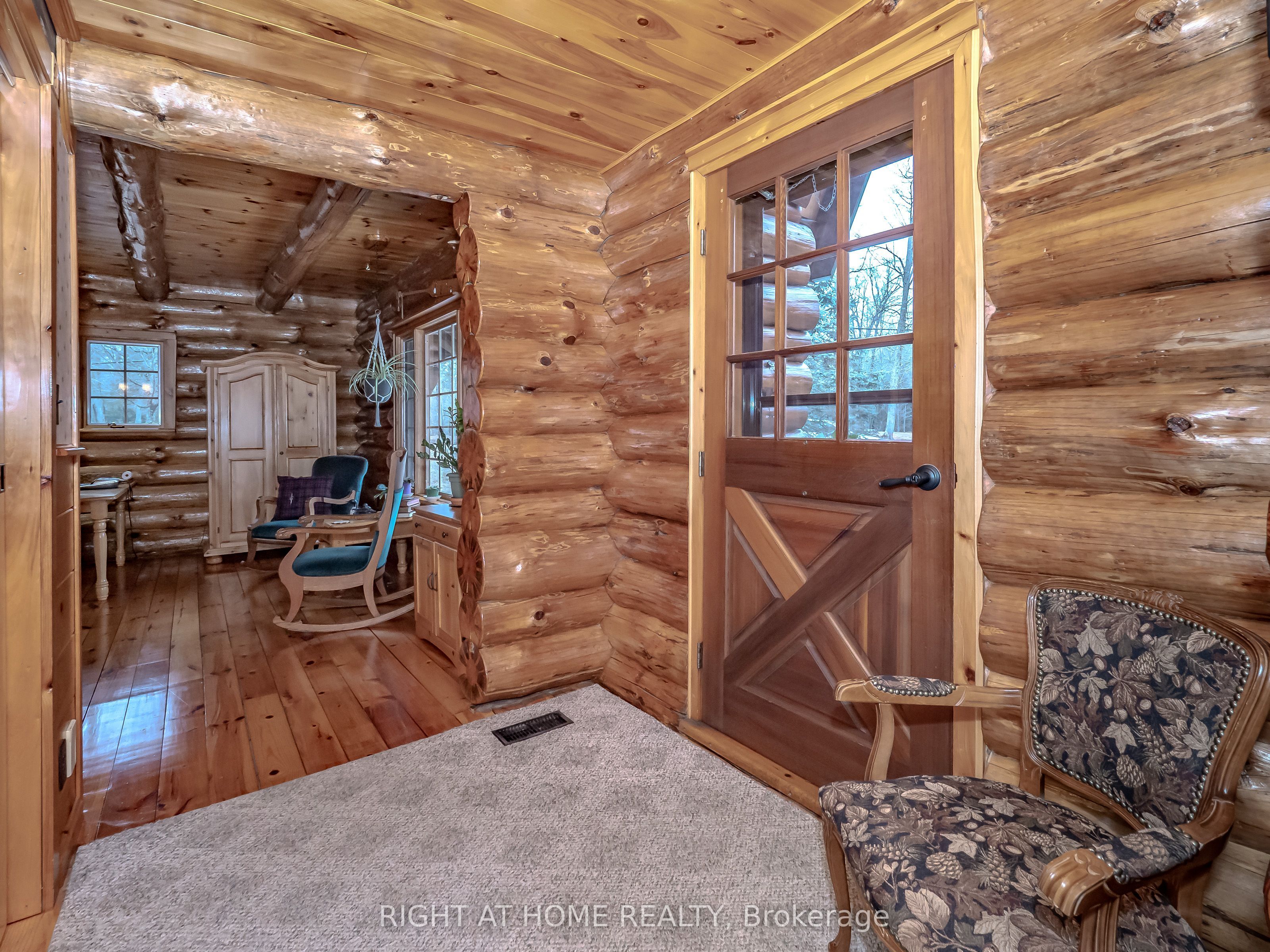 1696 Highway 118 E Property Photo 13