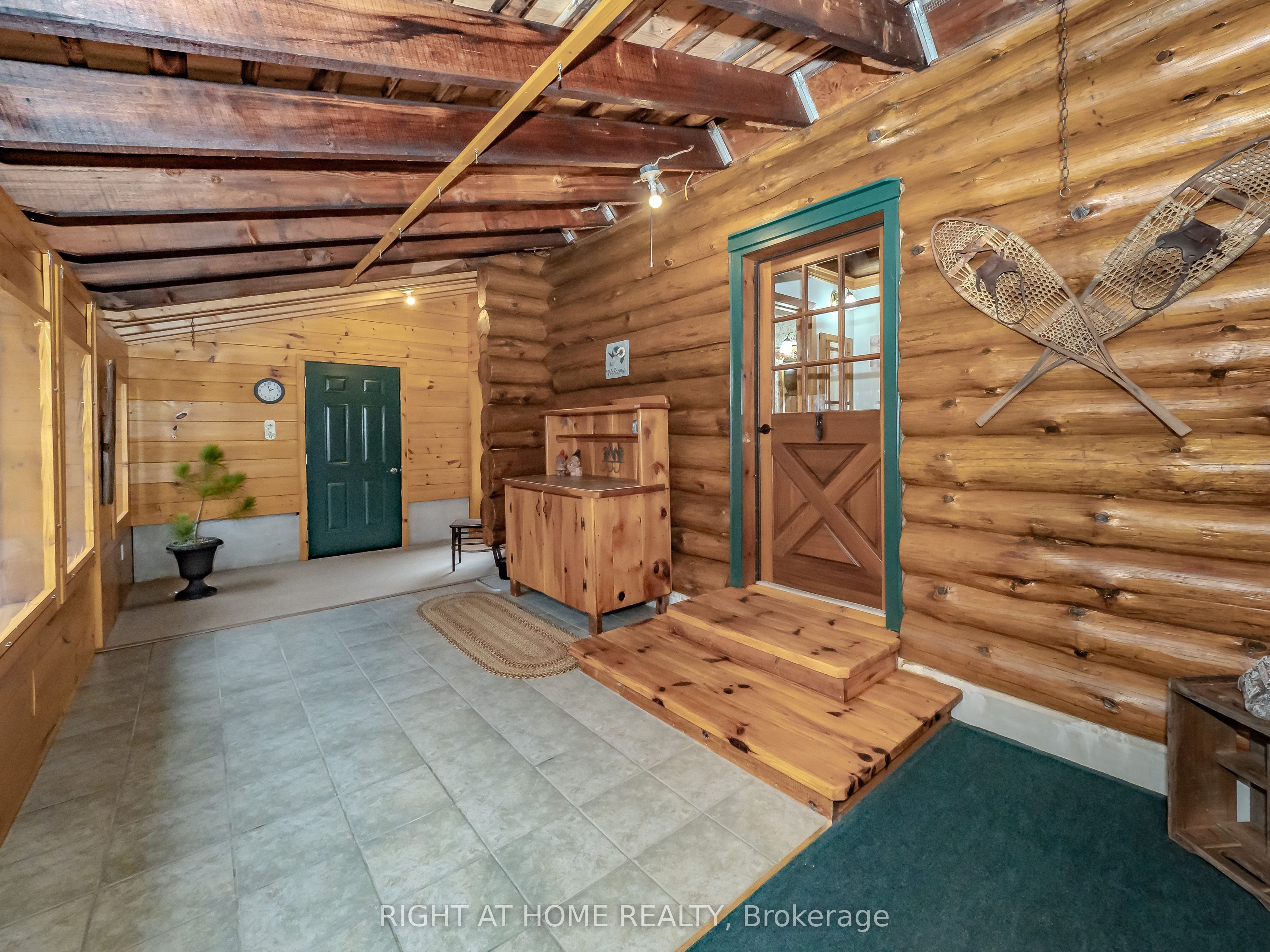 1696 Highway 118 E Property Photo 31