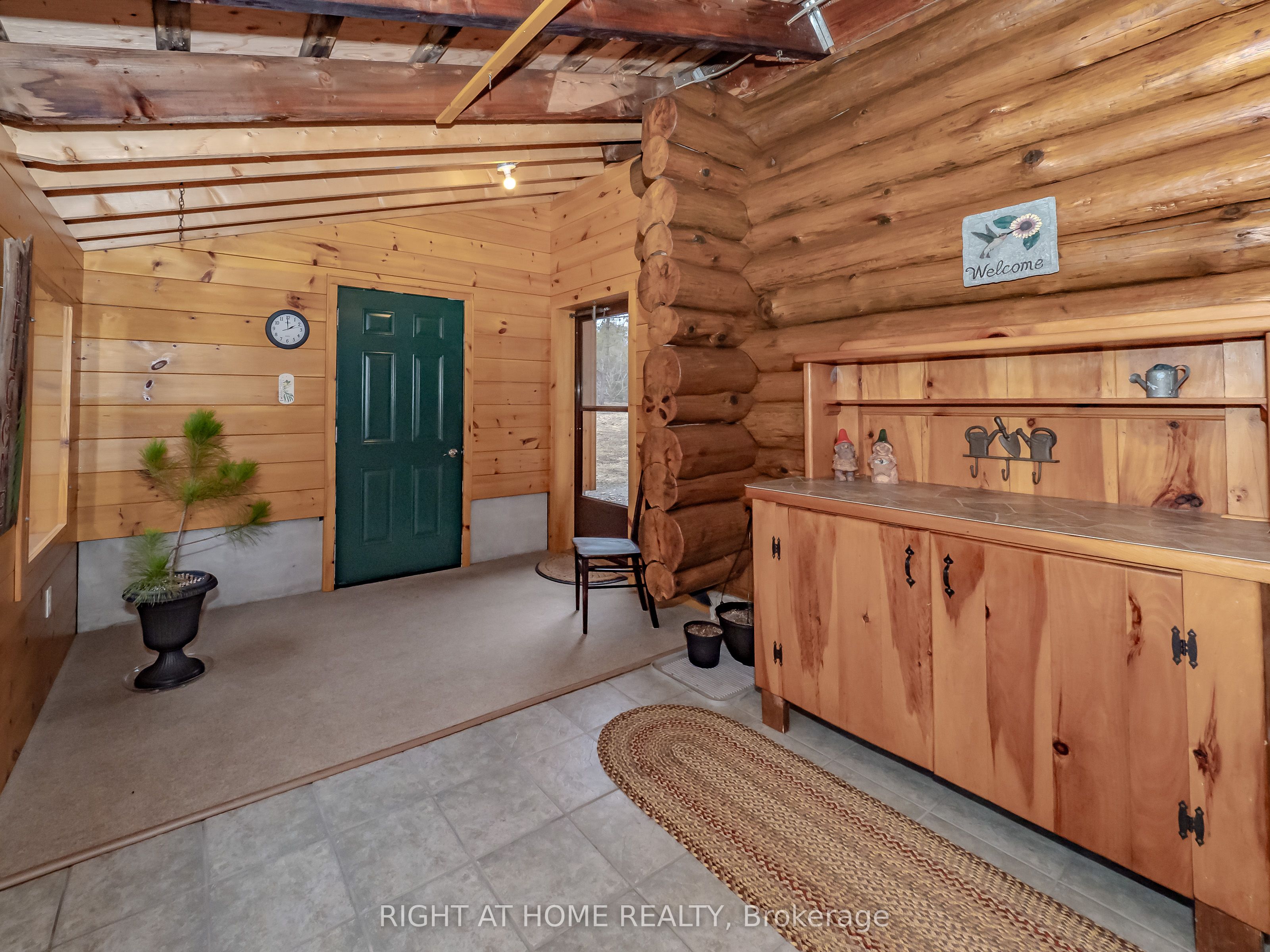 1696 Highway 118 E Property Photo 33