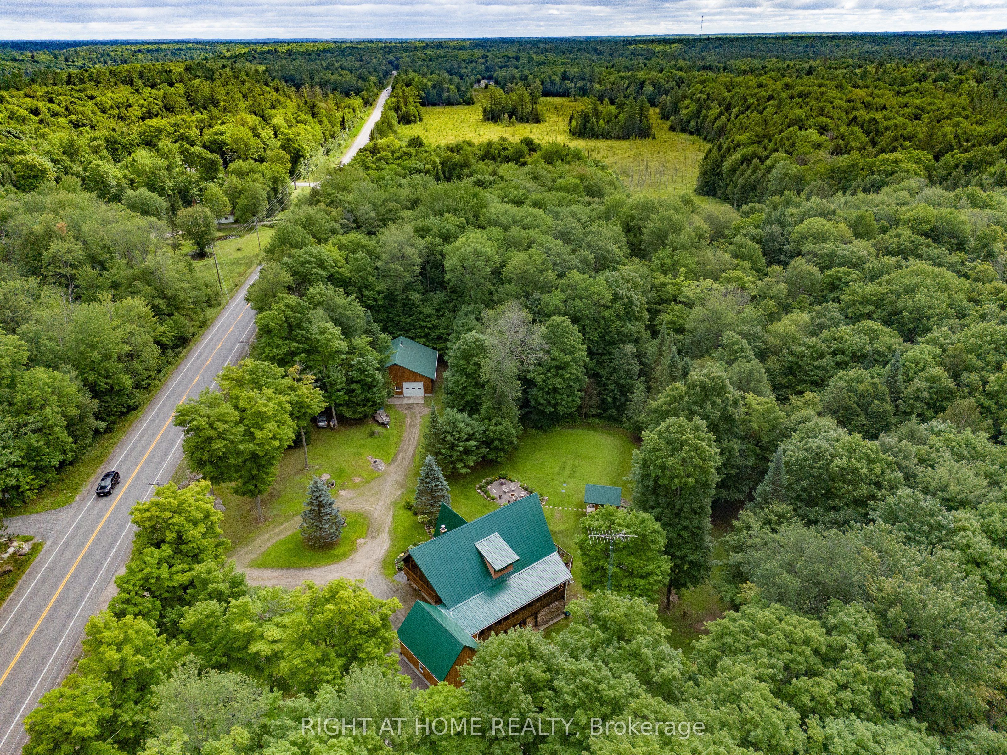 1696 Highway 118 E Property Photo 38