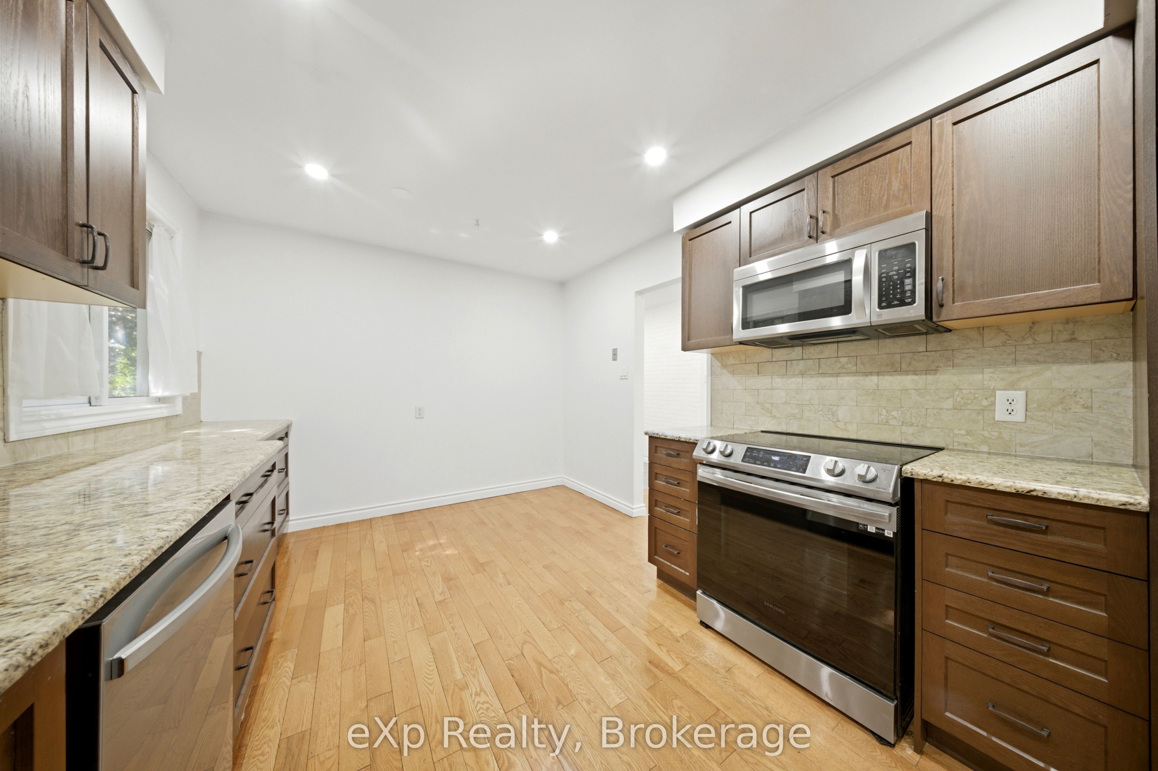 79 Ann Street Property Photo 14